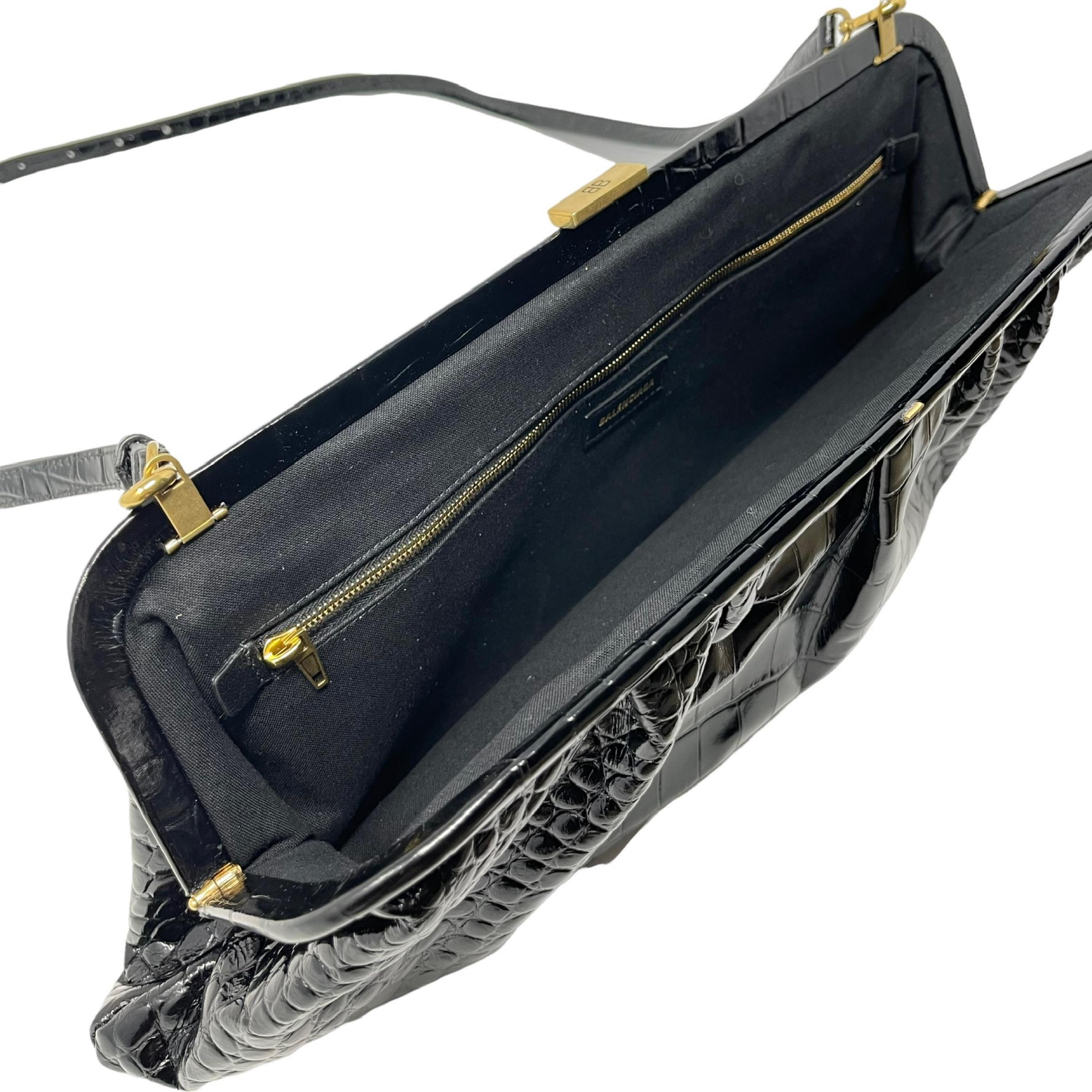NEW Balenciaga Black Cloud XL Crocodile Pattern Leather Clutch Crossbody Bag For Sale 4