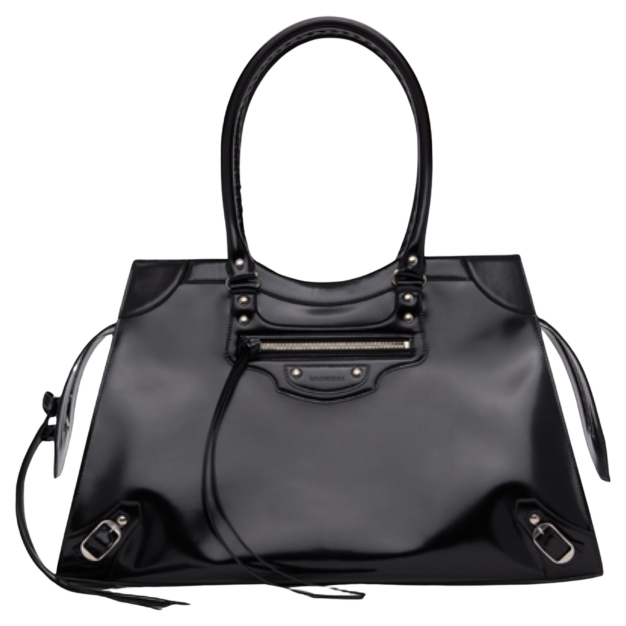 NEW Balenciaga Black Large Neo Classic City Leather Shoulder Bag For Sale