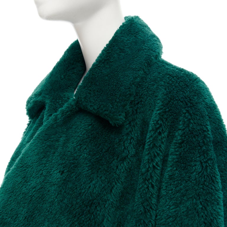 new BALENCIAGA Demna 2019 Runway green fluffy plush fur oversized coat FR36 S 2