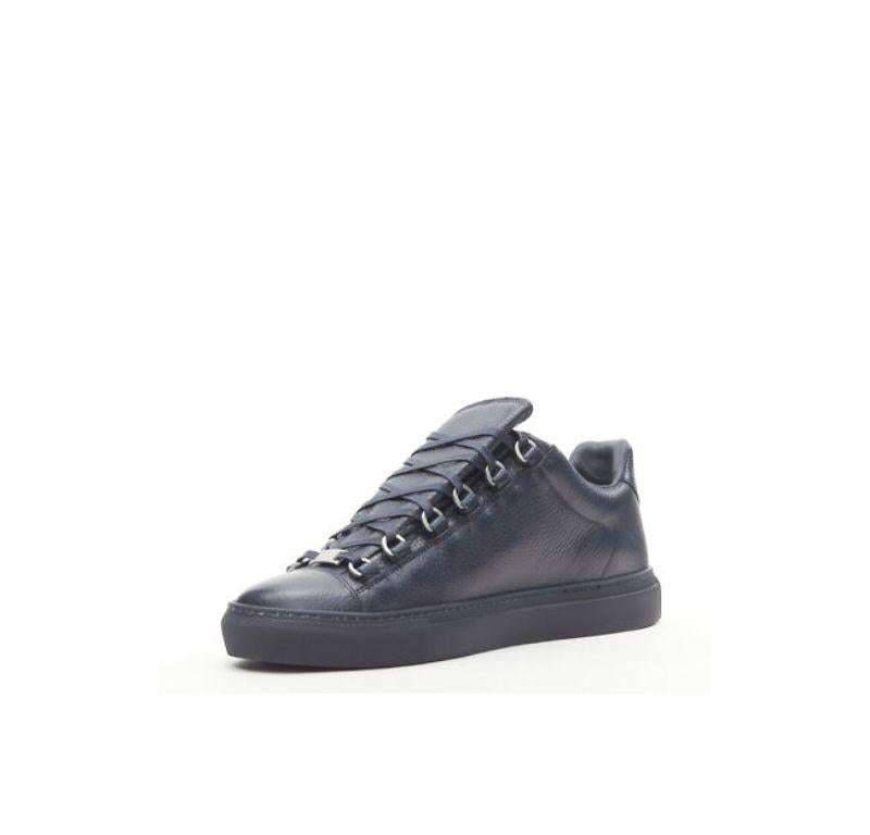Men's new BALENCIAGA DEMNA Arena navy blue grained leather low top sneakers EU42 US9 For Sale