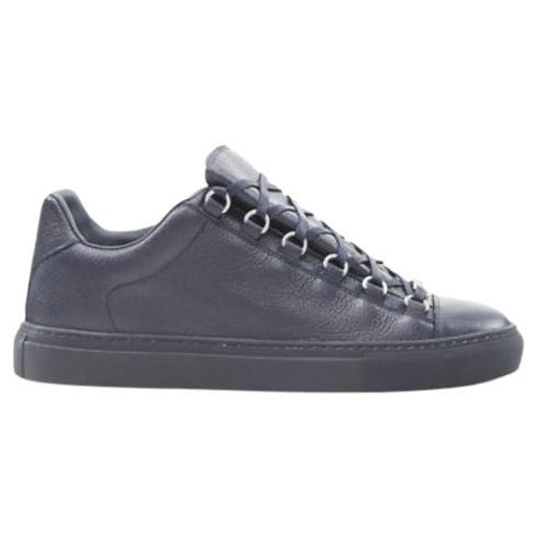new BALENCIAGA DEMNA Arena navy blue grained leather low top sneakers EU42  US9 For Sale at 1stDibs