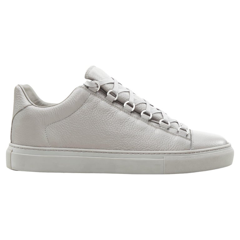 new BALENCIAGA DEMNA Arena Pyrite Grey grained leather low sneakers EU45  US12 For Sale at 1stDibs