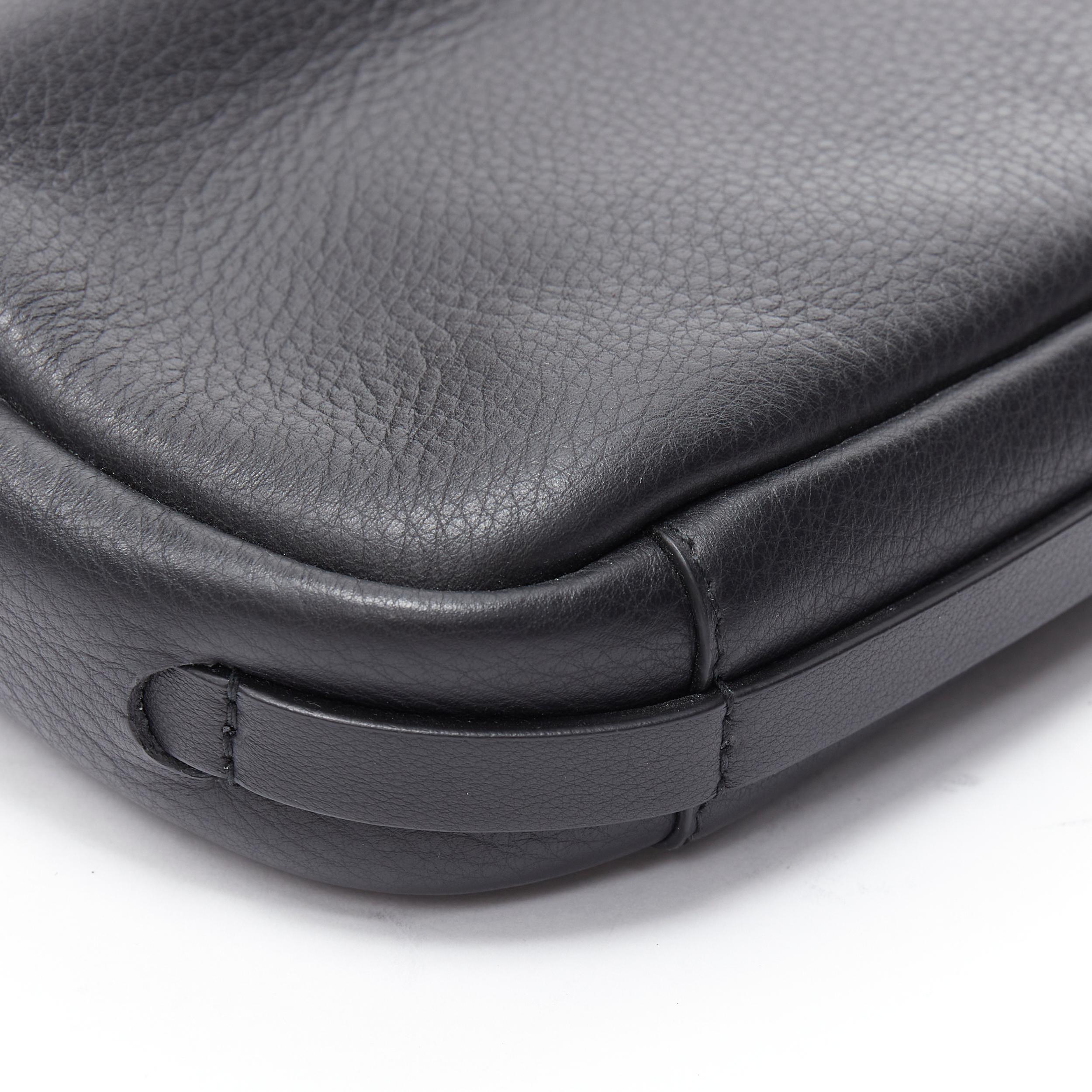 new BALENCIAGA Demna Everyday Camera XS black leather logo print crossbody bag For Sale 1