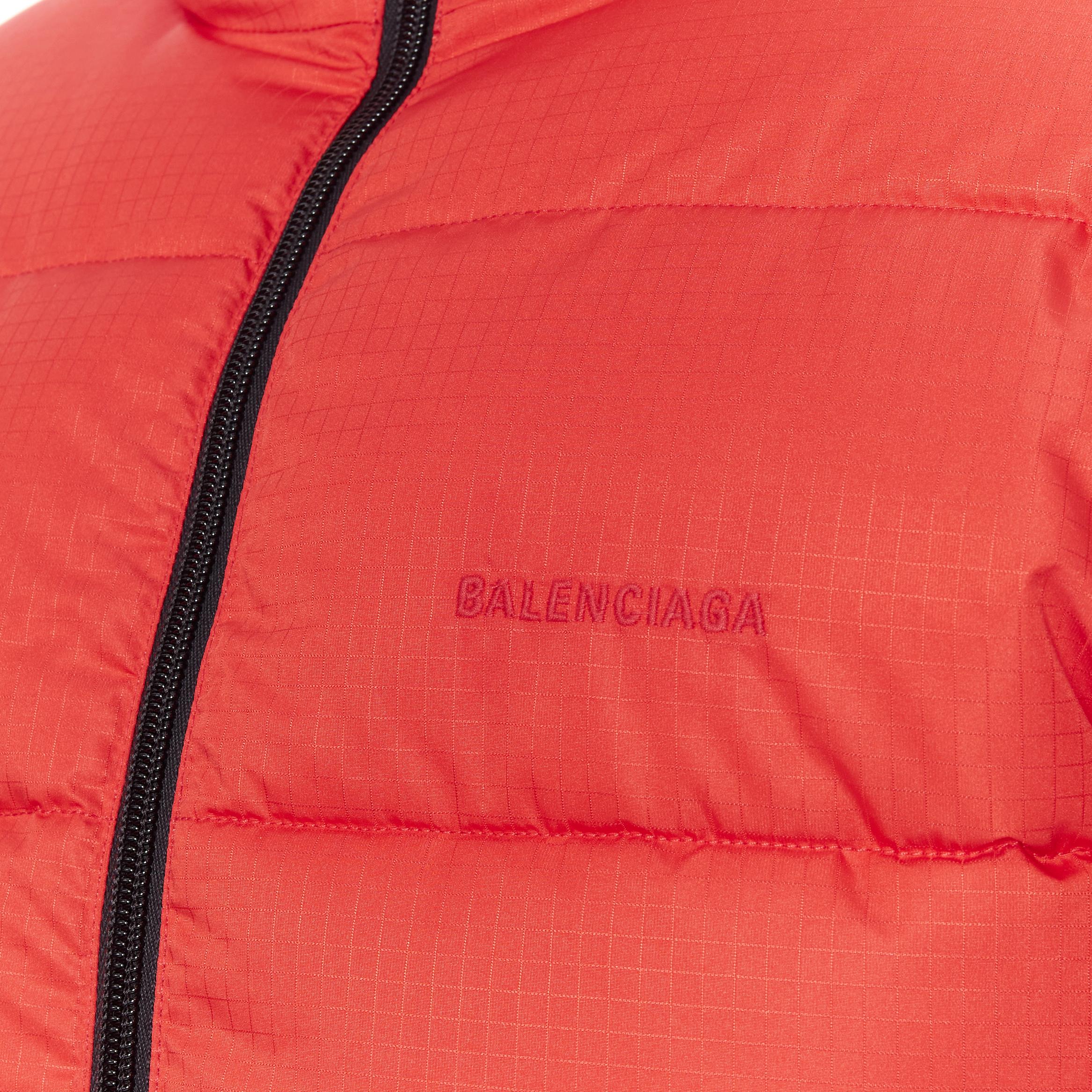 Men's new BALENCIAGA DEMNA red grid nylon logo cropped zip down puffer jacket EU50 L
