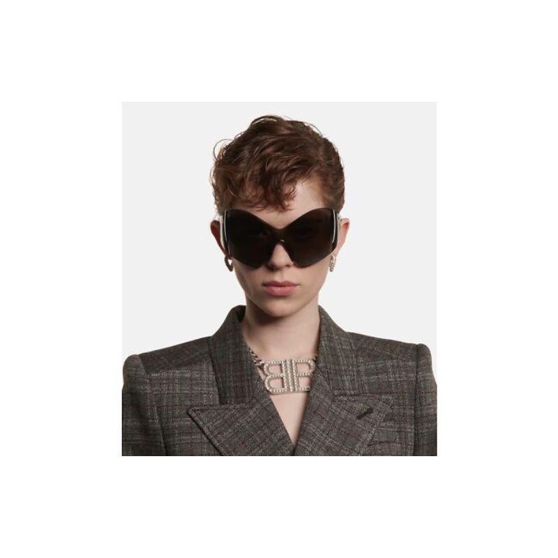 Neu BALENCIAGA DEMNA Laufsteg-Sonnenbrille mit schwarzem Schmetterlingsschild Kardashian im Angebot 7