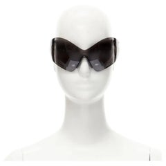 BALENCIAGA DEMNA - Lunettes de soleil noires à bouclier papillon et masque de défilé Kardashian