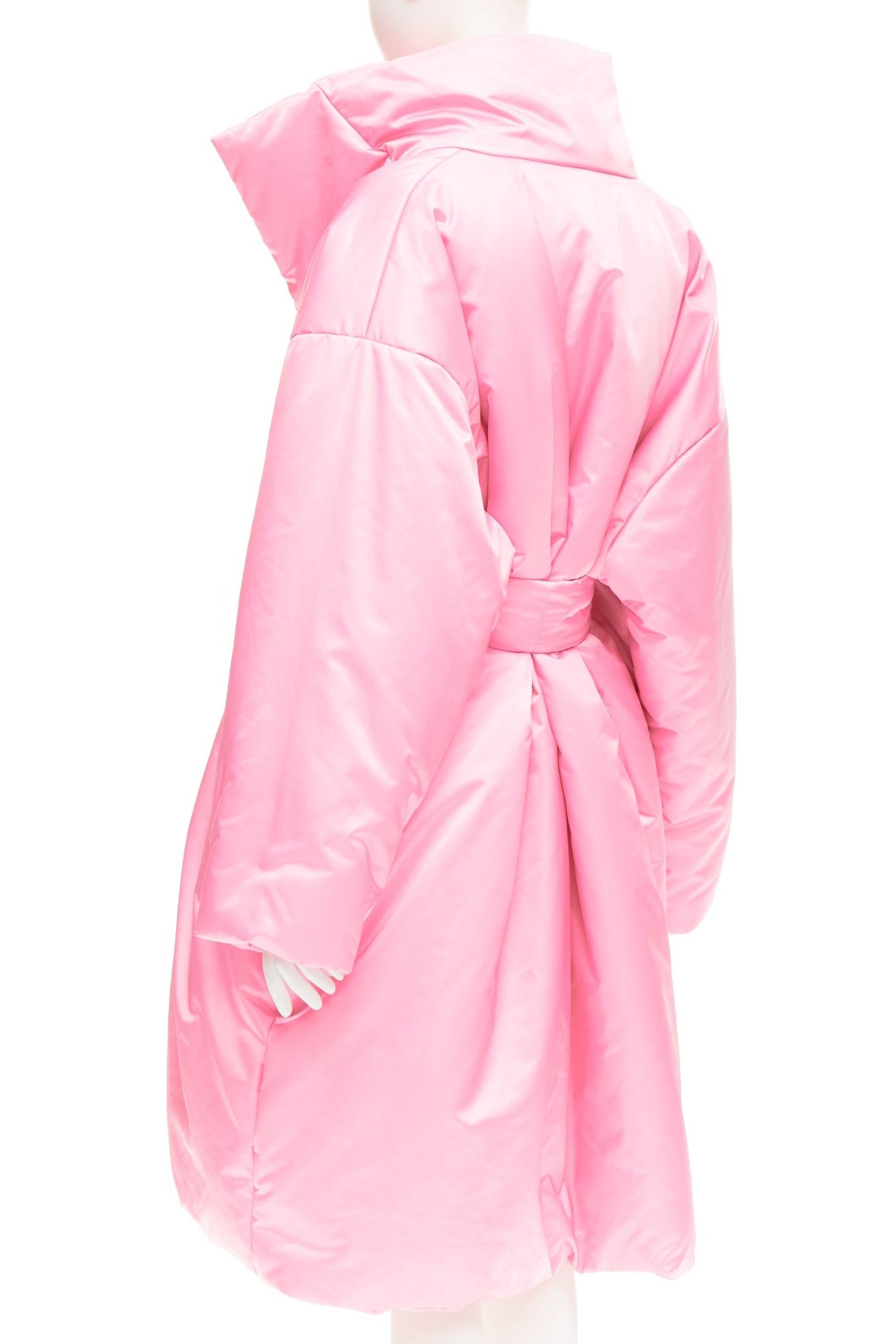 new BALENCIAGA Demna Runway pink nylon satin belted padded puffer coat robe S In New Condition In Hong Kong, NT