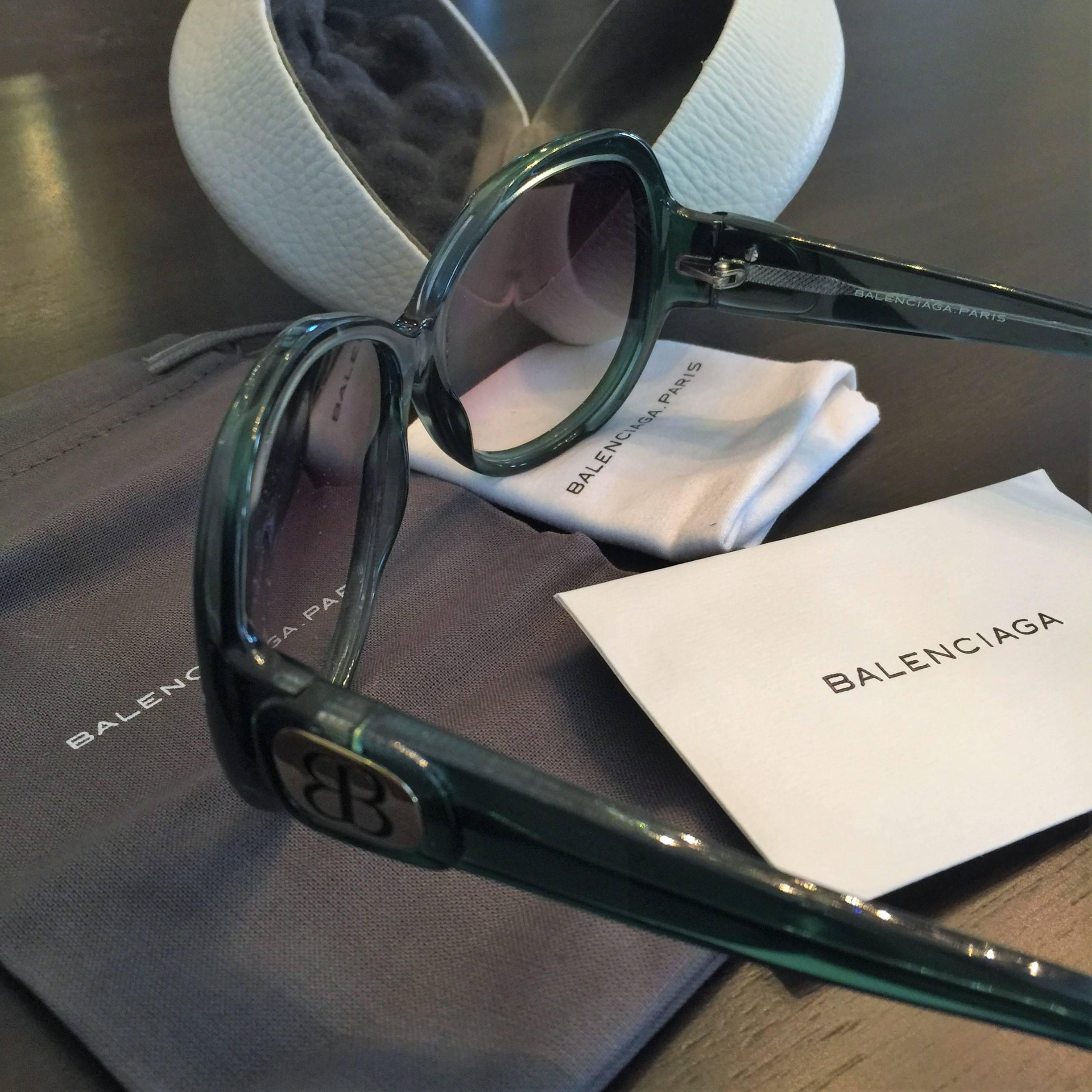 New Balenciaga Emerald Green Reflective Sunglasses With Case 5