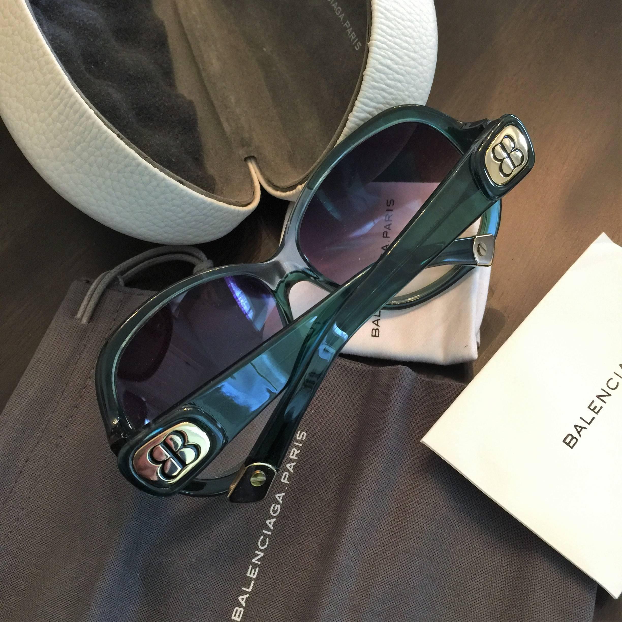 Women's New Balenciaga Emerald Green Reflective Sunglasses With Case