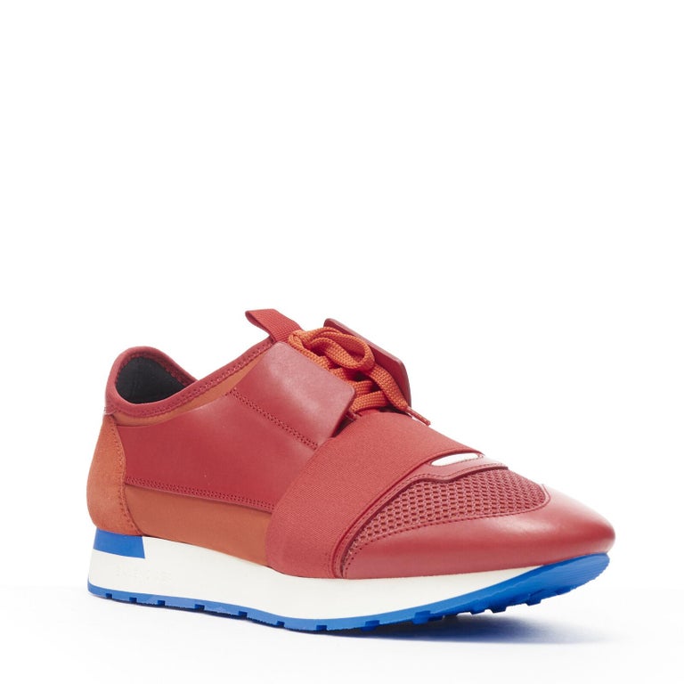 new BALENCIAGA Race Runner red white low sneakers EU42 US9 506328W0YXS6501  For Sale at 1stDibs
