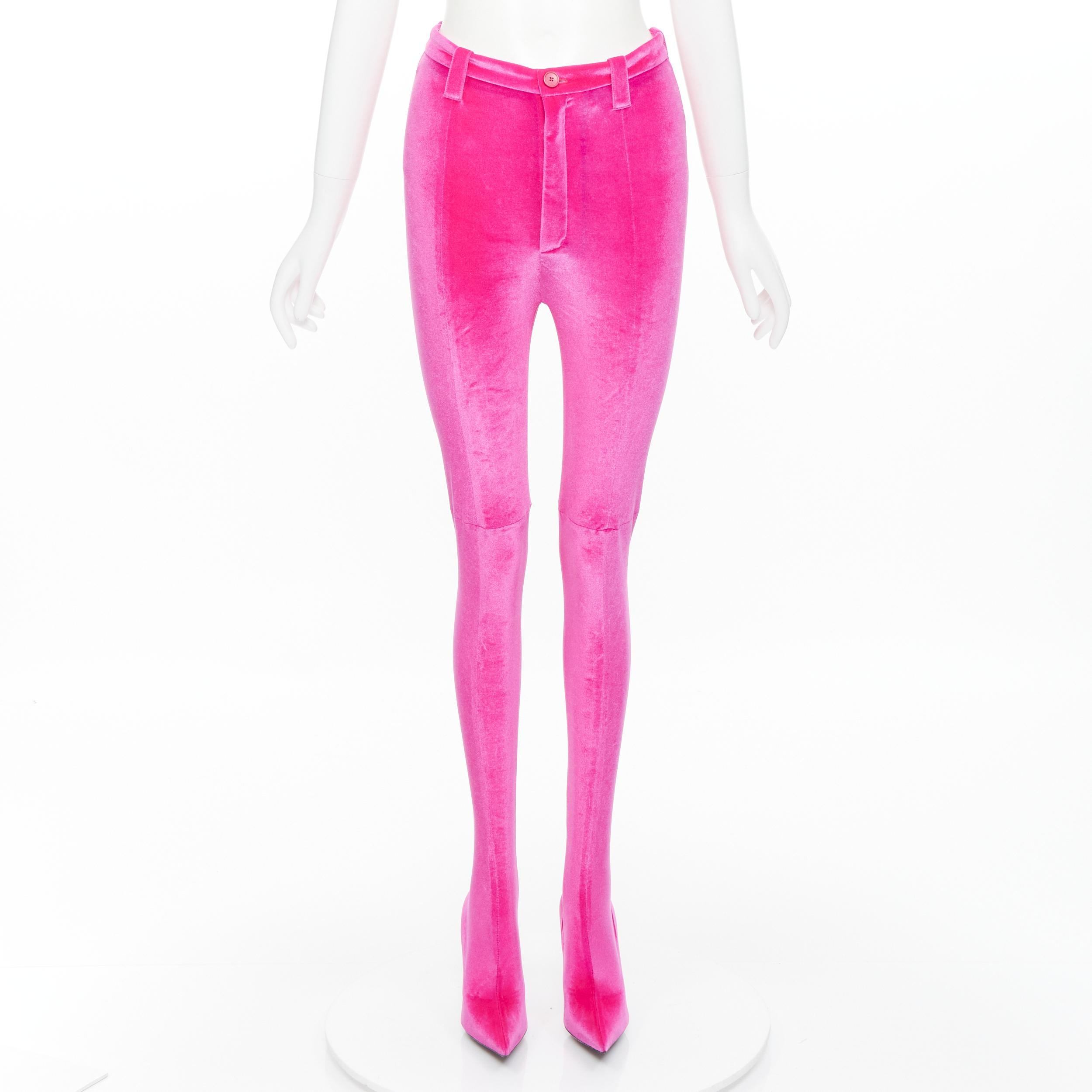 new BALENCIAGA Runway Pantashoe pink velvet knife pointy heel pants IT38 EU38 Reference: TGAS/B01559 
Brand: Balenciaga 
Designer: Demna Gvasalia 
Model: Pantashoe 
Collection: 2017 Runway As seen on: Kim Kardashian on SNL 2021 
Material: Velvet