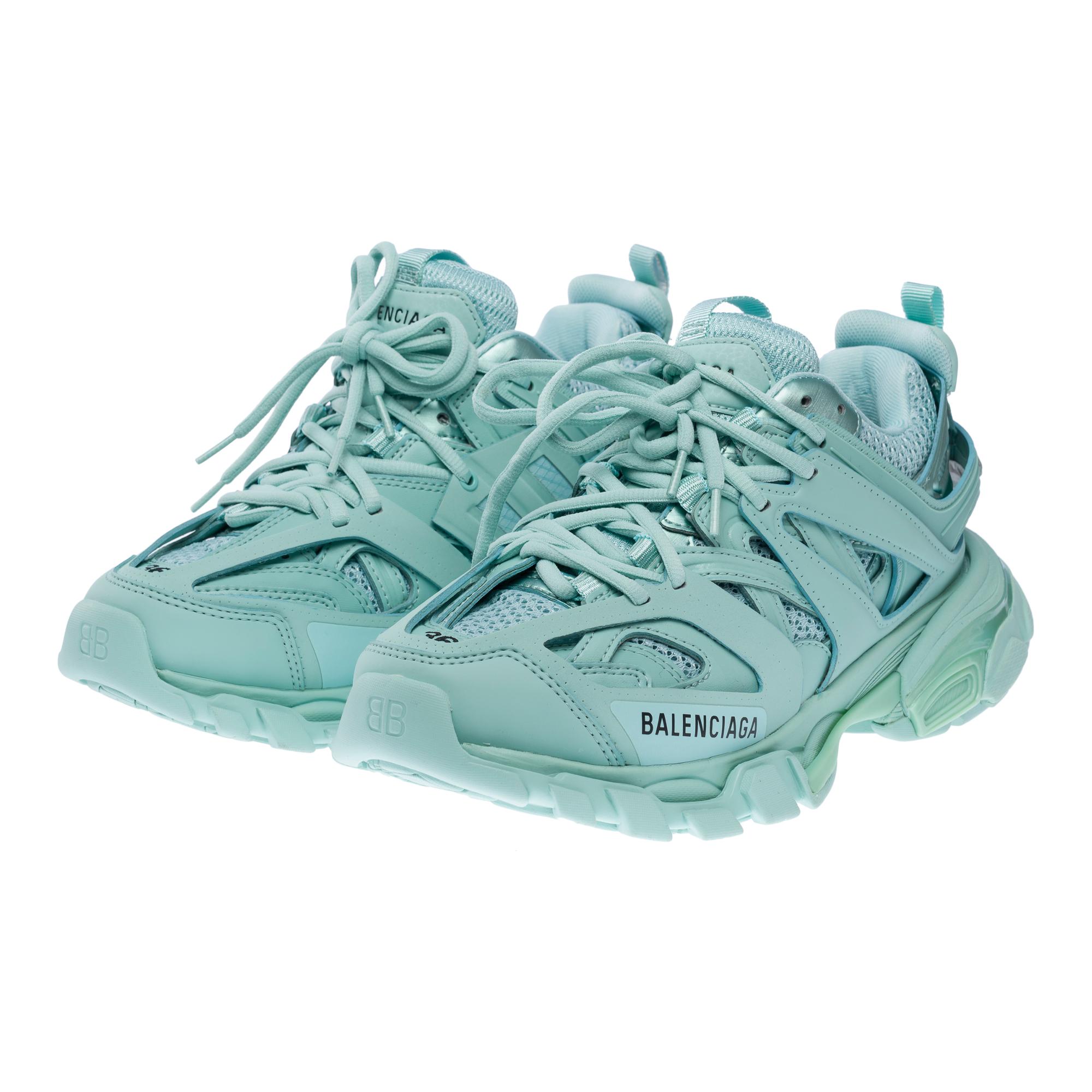 New Balenciaga Track Sneakers in Aqua & Black Mesh, size 6 In New Condition For Sale In Paris, IDF