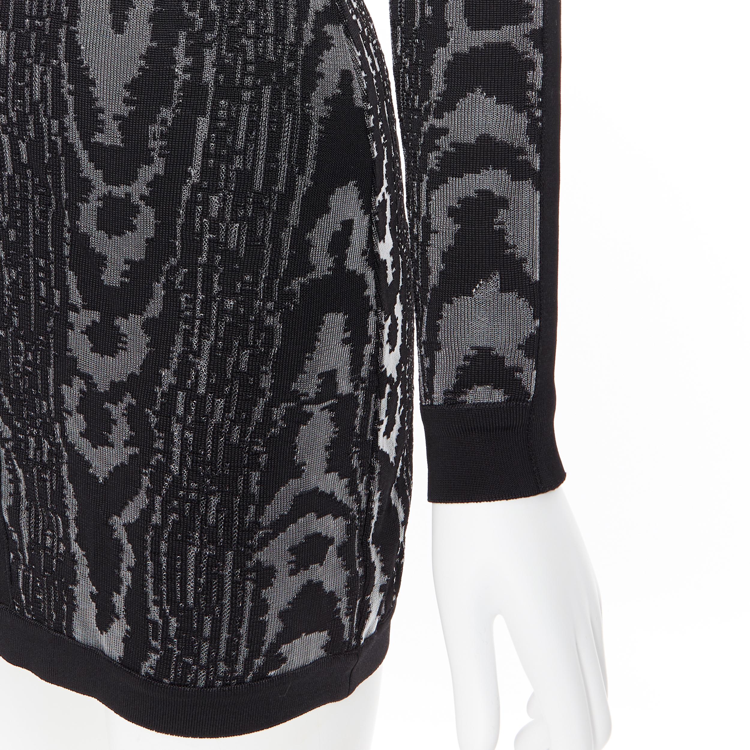 new BALMAIN black abstract jacquard V-neck shoulder padded bodycon dress FR36 XS 4