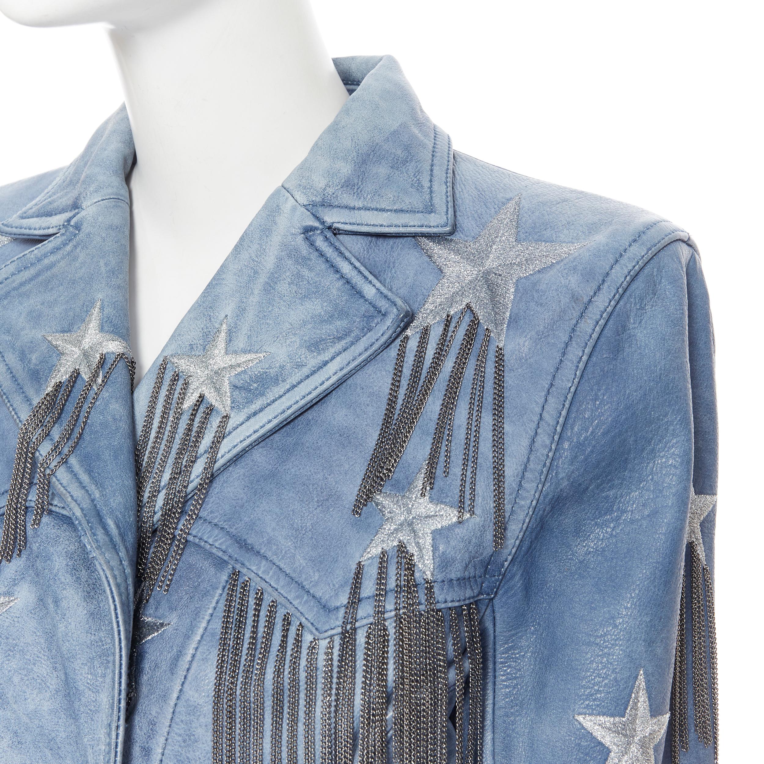 new BALMAIN  blue star chain embellished double breasted leather biker FR40 M
Brand: Balmain
Designer: Olivier Rousteing
Model Name / Style: Leather biker
Material: Leather; cow
Color: Blue
Pattern: Other; star
Closure: Button
Extra Detail: BALMAIN