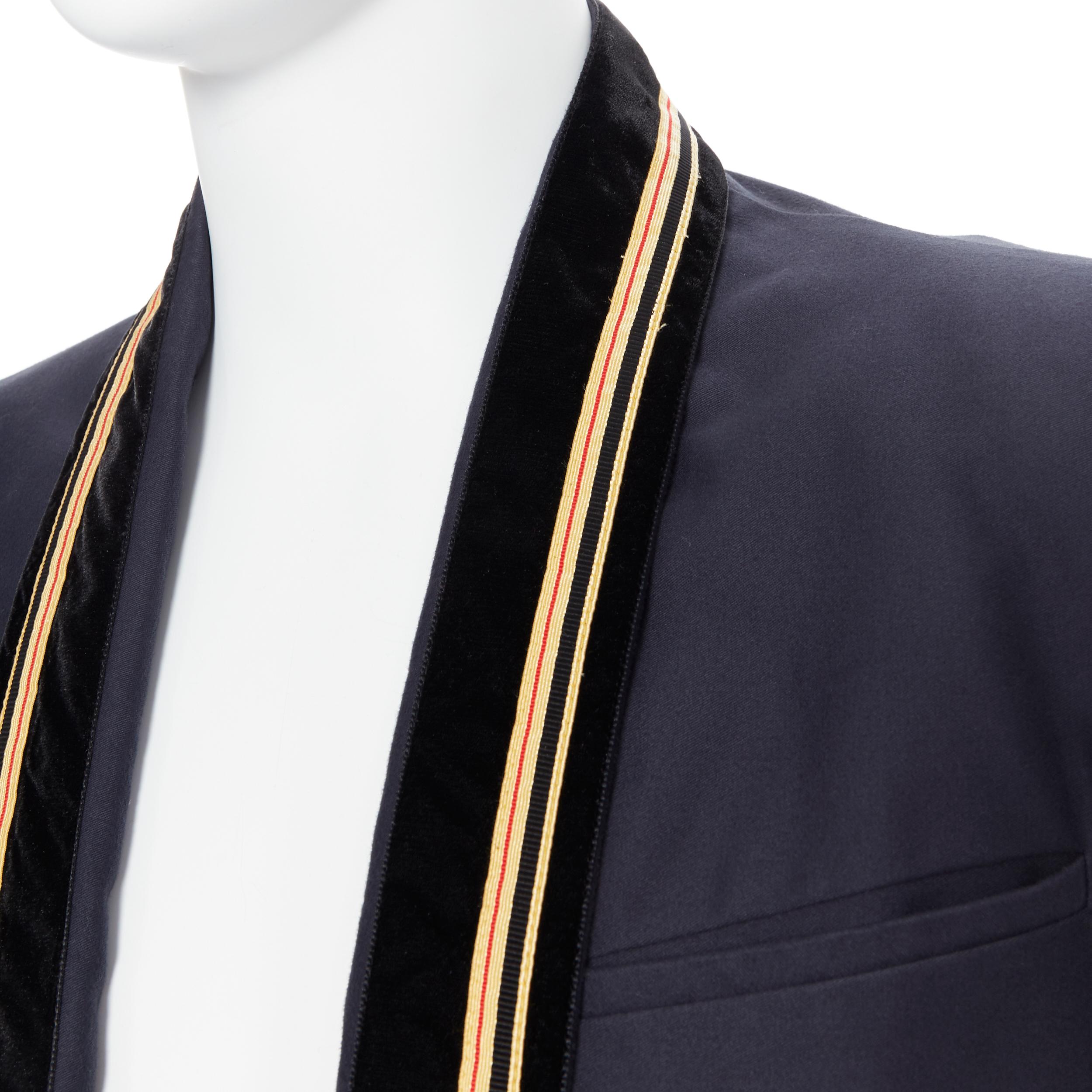 new BALMAIN navy cotton velvet military shawl collar double breasted jacket EU52
Brand: Balmain
Designer: Olivier Rousteing
Model Name / Style: Military blazer
Material: Cotton
Color: Navy
Pattern: Solid
Closure: Button
Extra Detail: BALMAIN style