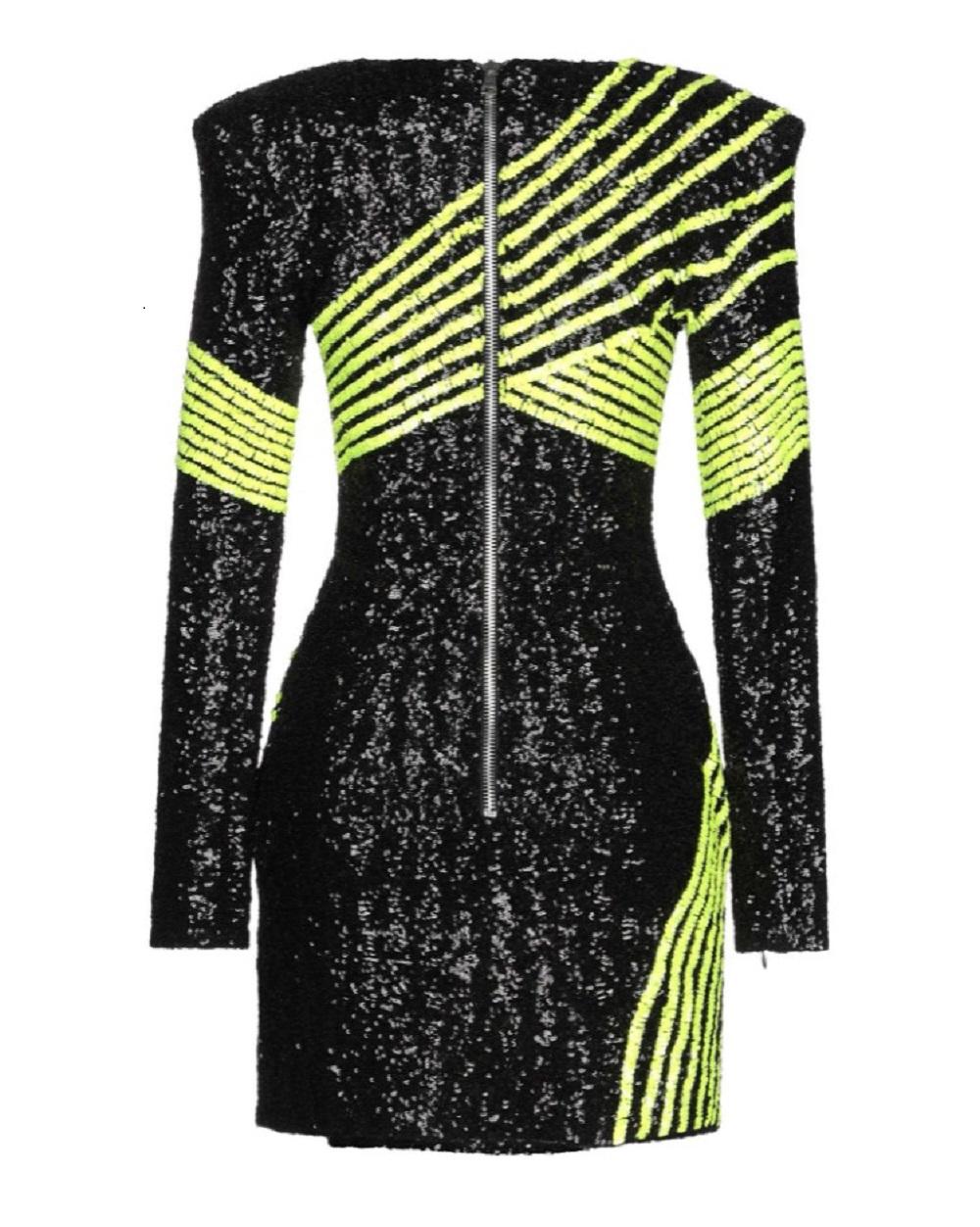New Balmain Sequin-Embellished Mini Dress
Designer size 38
Fully Sequin-Embellished, Black and Lemon Toxic Green Colors, Overstuffed Shoulder Pads, Fully Lined, Zip Closure Sleeves and Back, Side Slit.
Measurements: Length - 33 inches, Bust -
