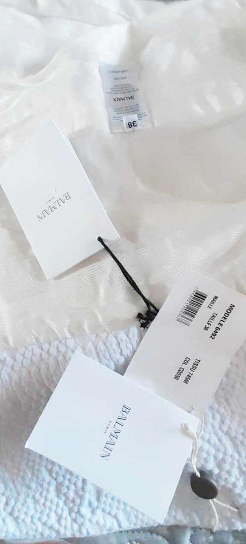 New BALMAIN WHITE JACKET 38 - 6 In New Condition In Montgomery, TX