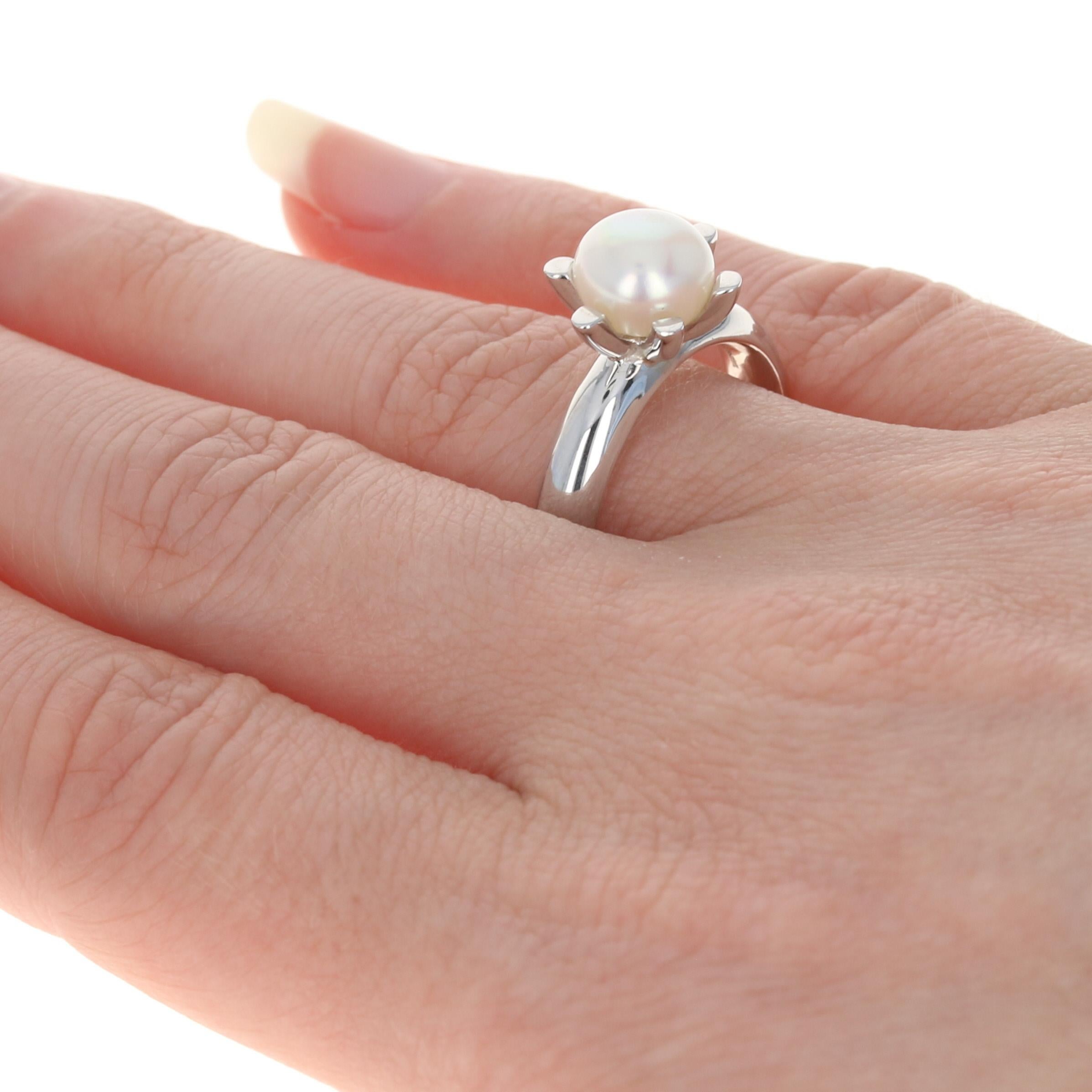 New Bastian Inverun Ring, Freshwater Pearl Solitaire Sterling Silver 7.5-7.75 Neuf - En vente à Greensboro, NC