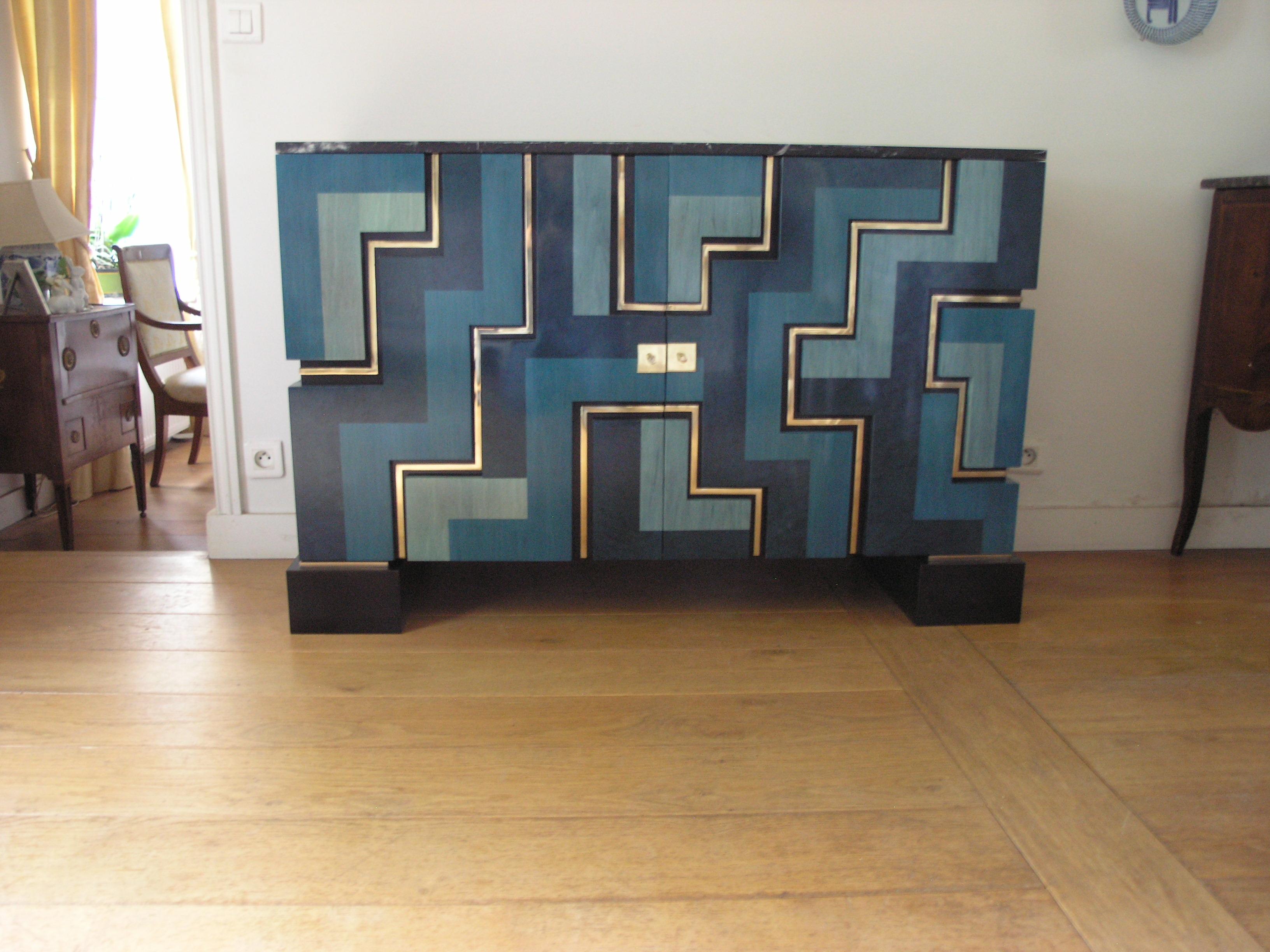 Neu  Schwarz und  Blaue Tischlampe   Intarsien aus Holz von Aymeric Lefort (21. Jahrhundert und zeitgenössisch) im Angebot