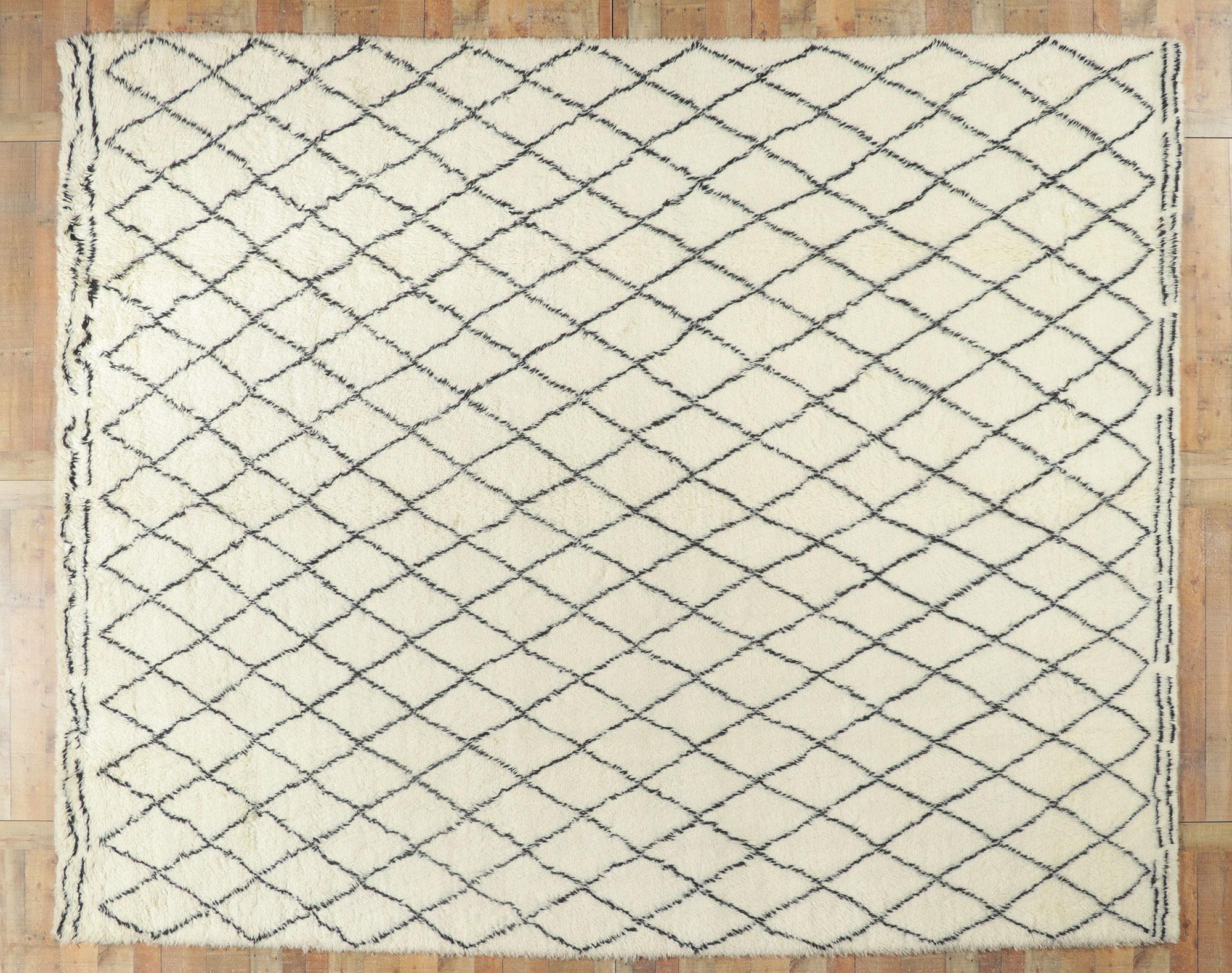 Moderner schwarzer und elfenbeinfarbener Teppich im marokkanischen Stil mit Cozy Hygge-Stil im Angebot 2
