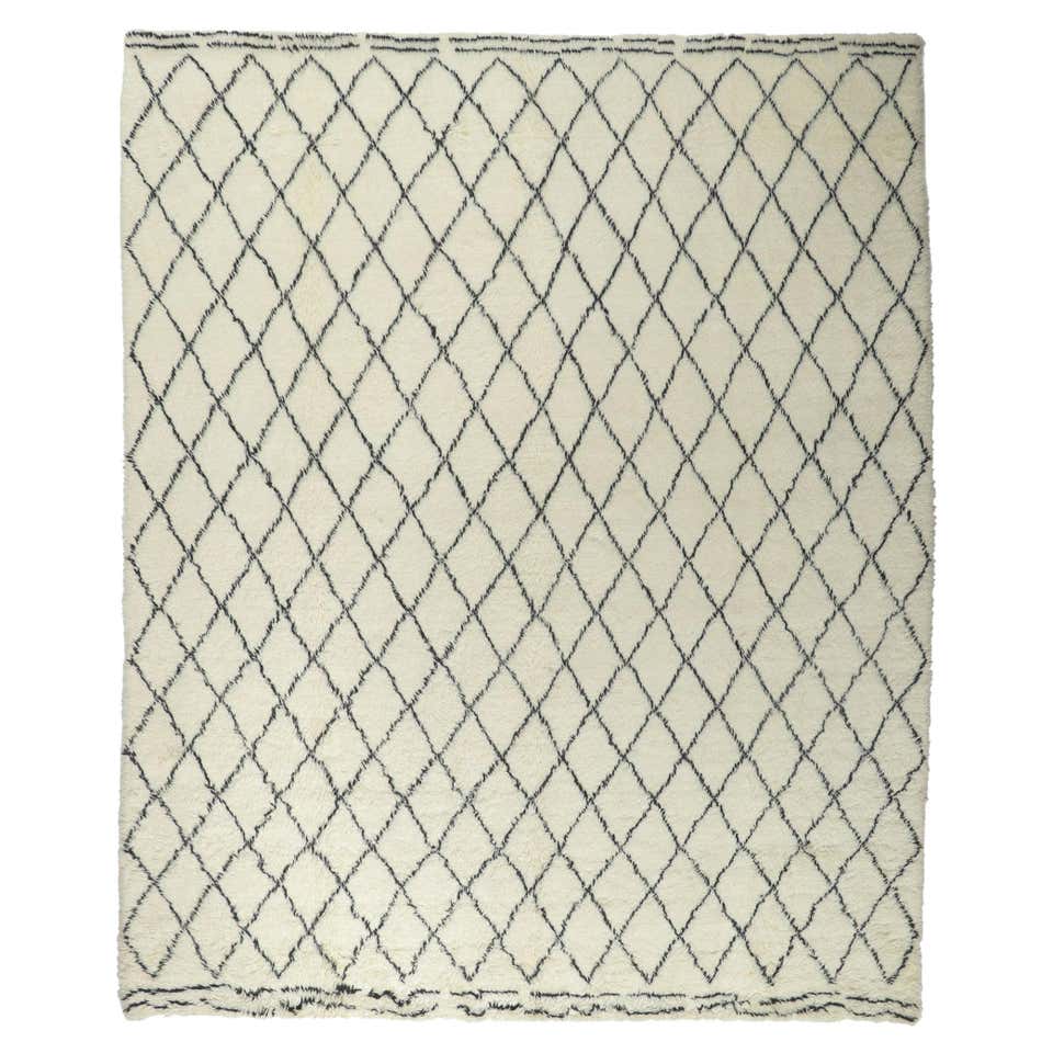 Large Black and Ivory Abstract Modern Casual Rug by Keivan Woven Arts ...