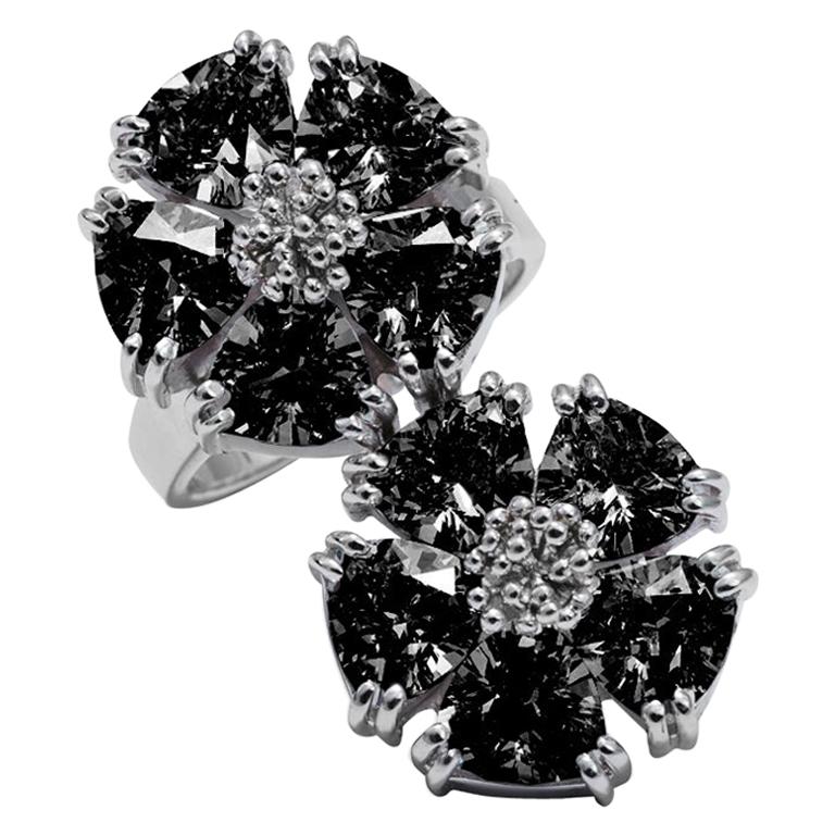 Black Sapphire Double Blossom Stone Ring For Sale