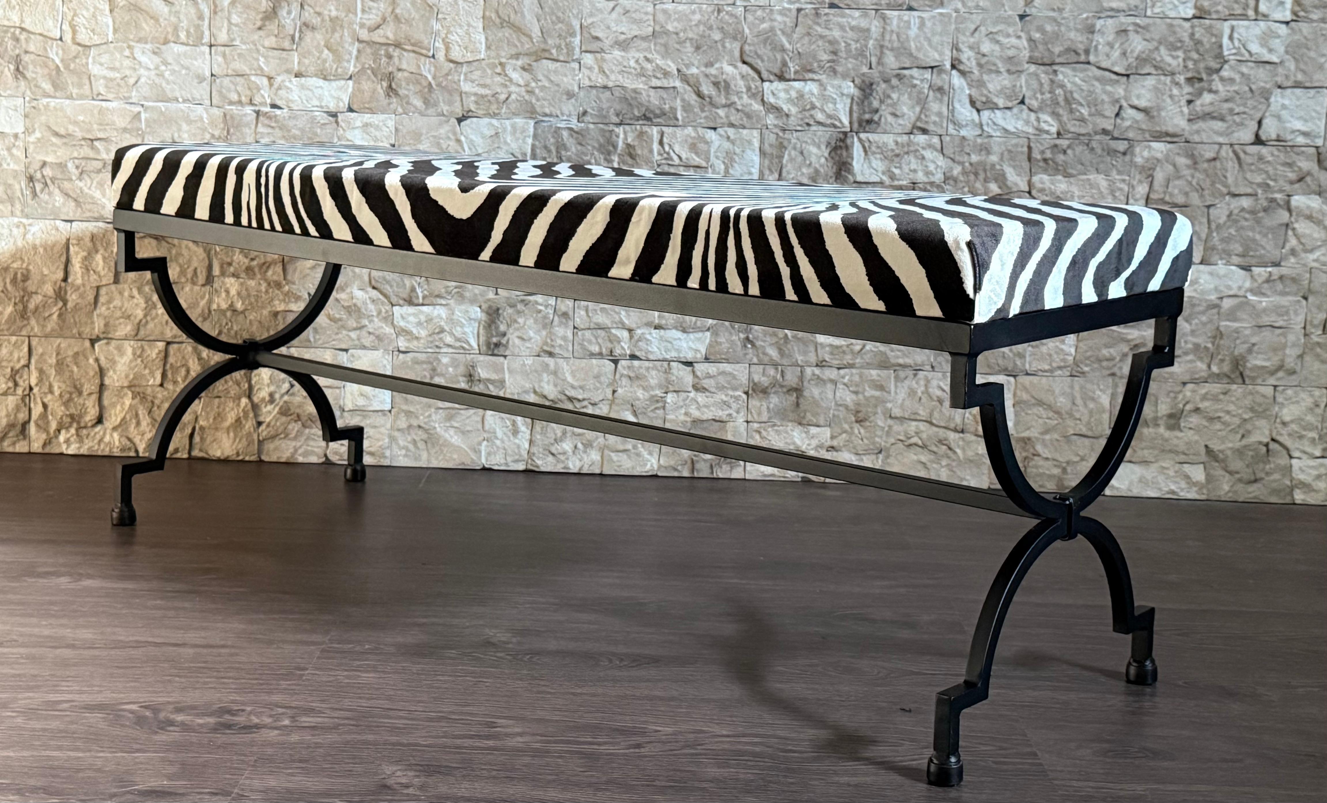 Forgé New Black Wrought Iron Curule Bench with Ralph Lauren Barlett Zebra Fabric en vente