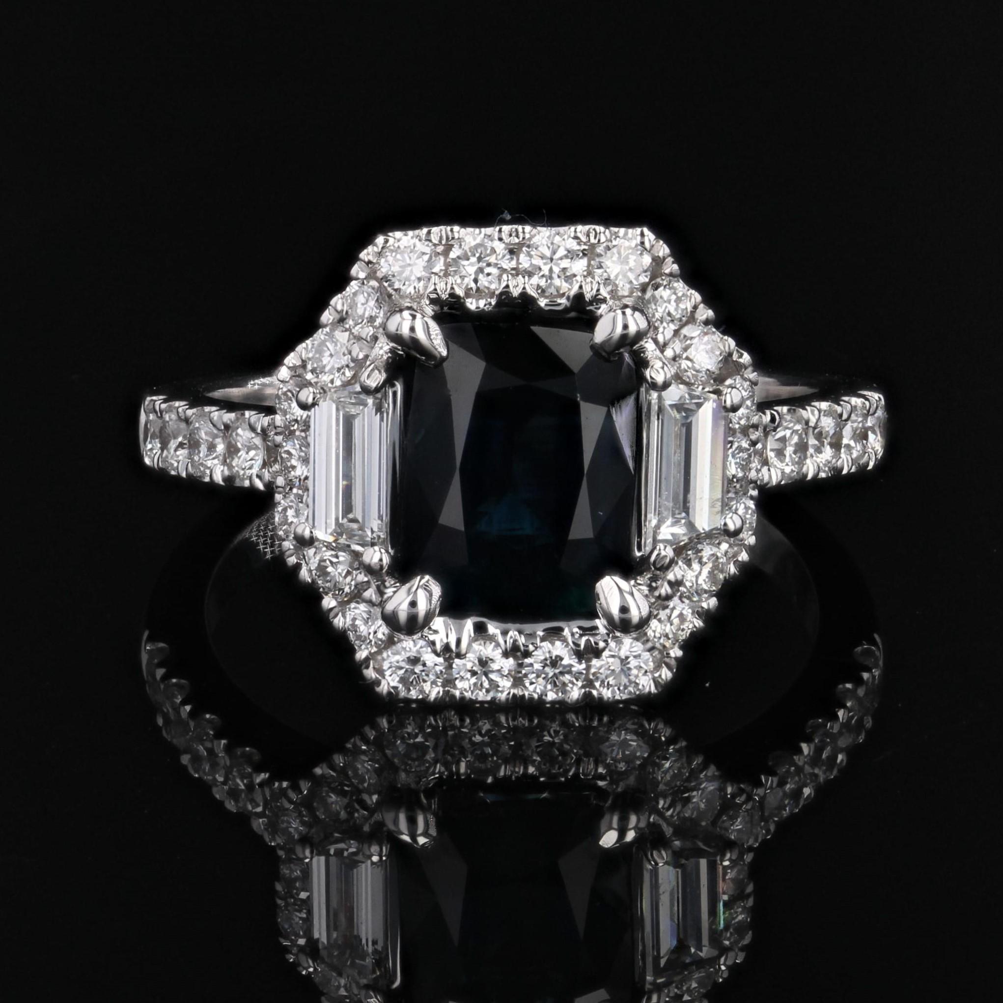 Modern New Blue Sapphire Trapeze Diamonds 18 Karat White Gold Cluster Ring For Sale