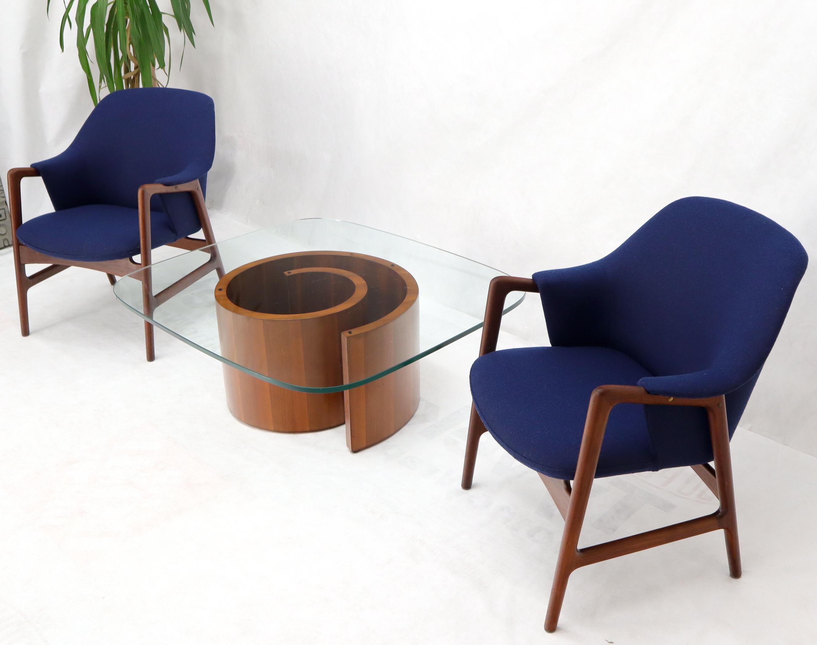 New Blue Wool Upholstery Teak Frames Danish Mid-Century Modern Lounge Chairs For Sale 5