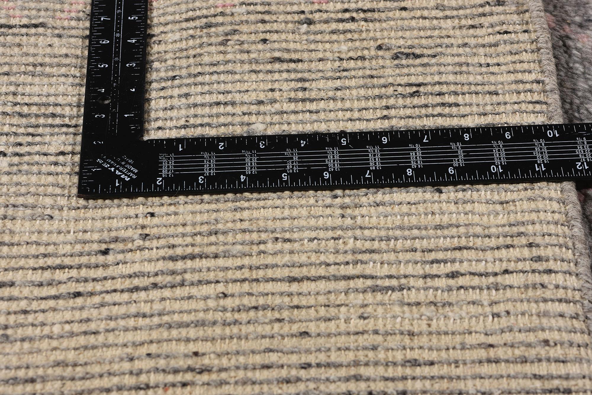 Contemporary New Blushing Midnight Modern Gray Moroccan Rug with Transitional Style For Sale