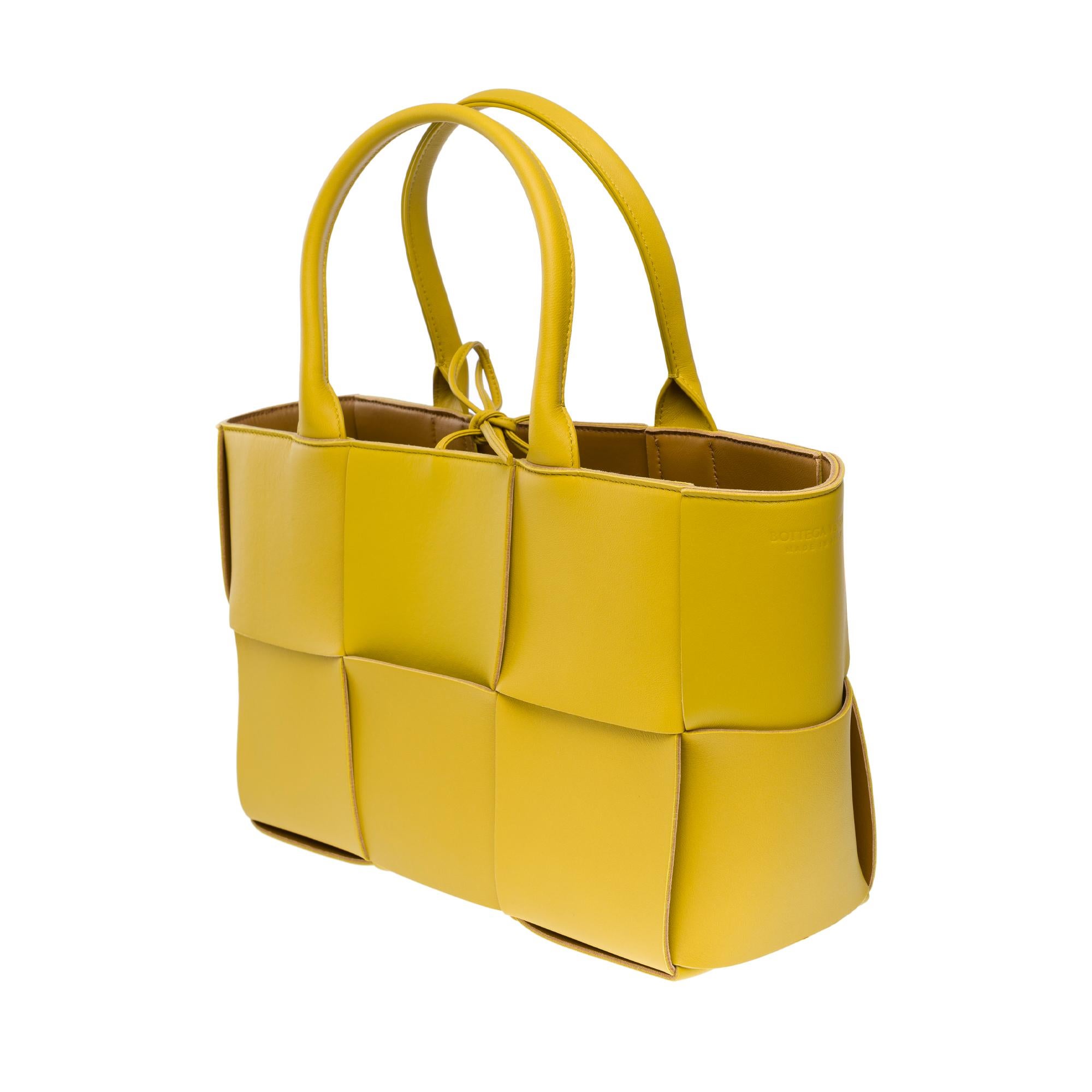 Nuovo Bottega Veneta Arco Tote bag & Pouch in pelle di agnello gialla , GHW 1