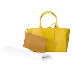 New Bottega Veneta Arco Tote bag & Pouch in Yellow lambskin leather , GHW