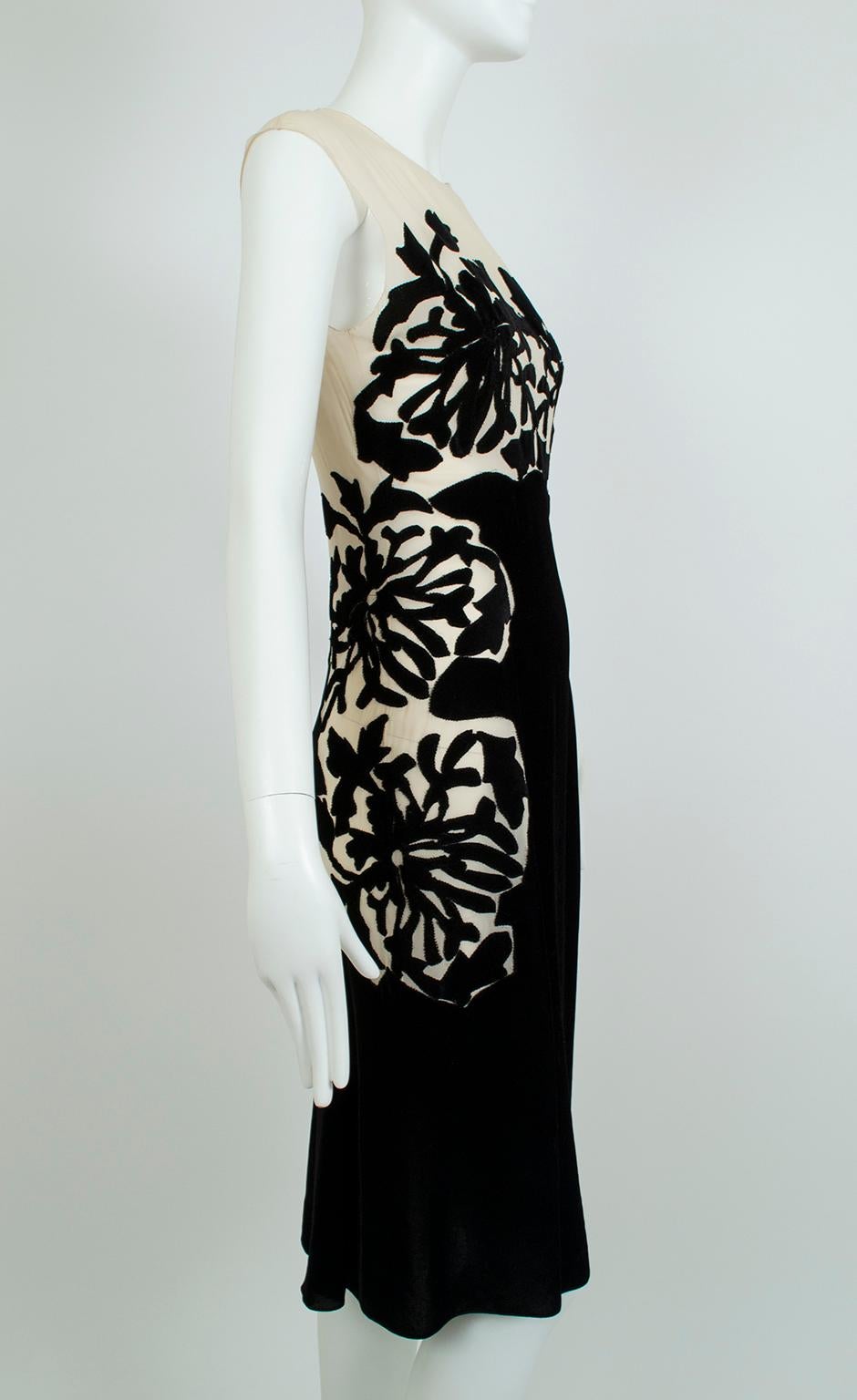 New Bottega Veneta Black Silk Velvet Branch Coral Illusion Runway Dress – It. 38 In New Condition For Sale In Tucson, AZ