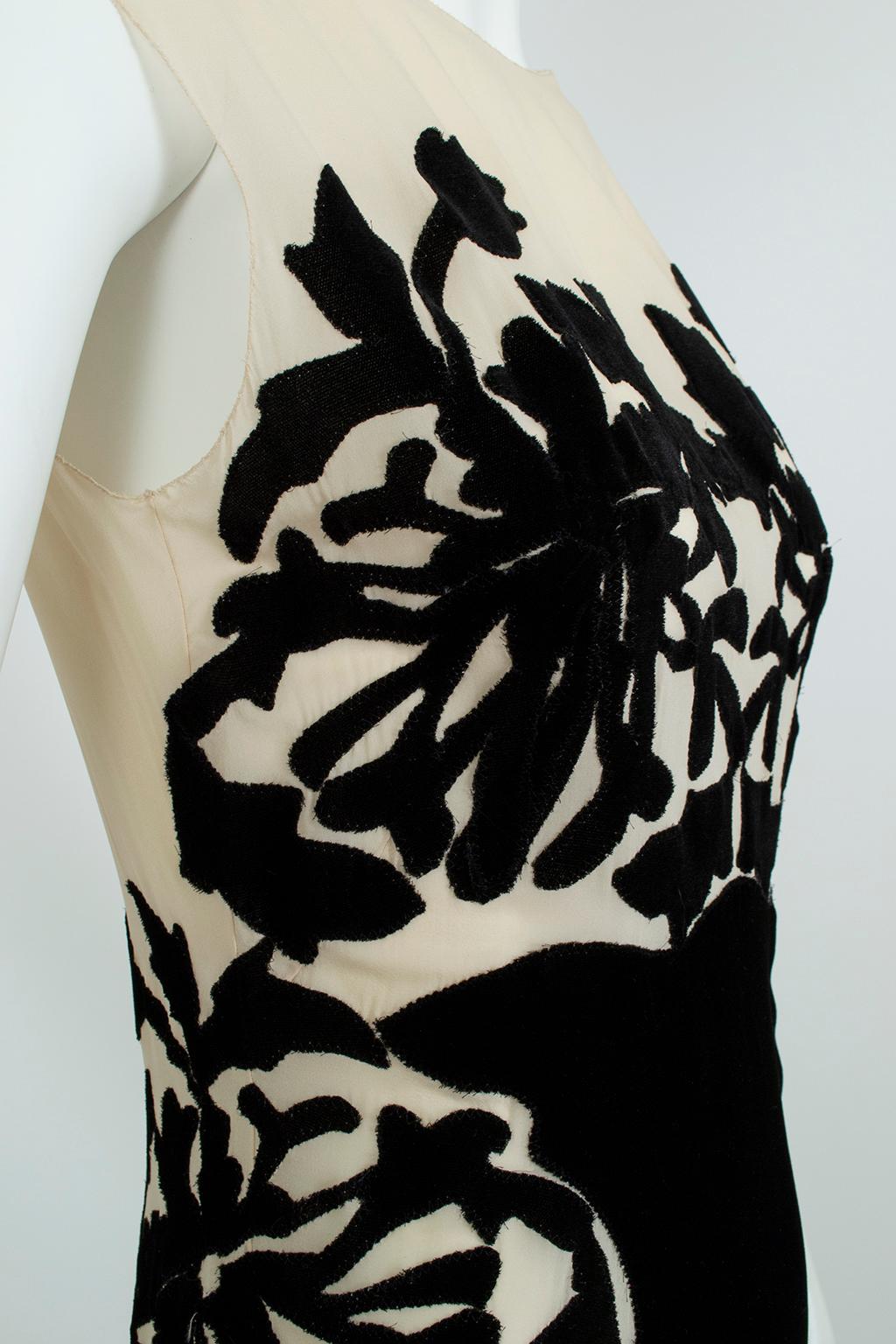 New Bottega Veneta Black Silk Velvet Branch Coral Illusion Runway Dress – It. 38 For Sale 1