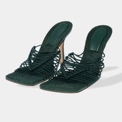 New Bottega Veneta Cindy stretch Sandal in Emerald green , size 6