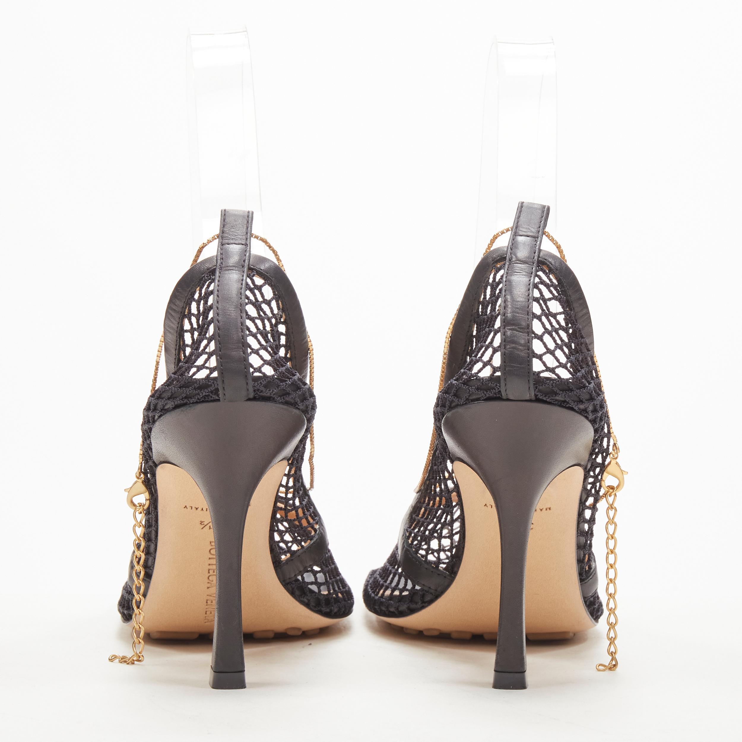 new BOTTEGA VENETA DANIEL LEE black net mesh square toe gold chain heel  EU38.5 In New Condition In Hong Kong, NT