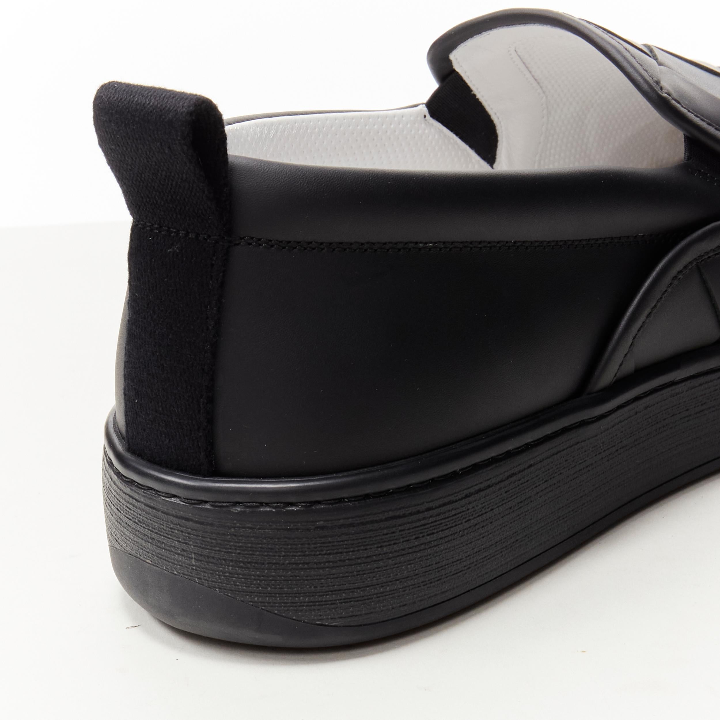 new BOTTEGA VENETA Maxi Intrecciato black woven leather slip on EU43.5 US10.5 2