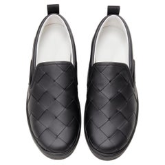 new BOTTEGA VENETA Maxi Intrecciato black woven leather slip on shoes EU44  US11 at 1stDibs