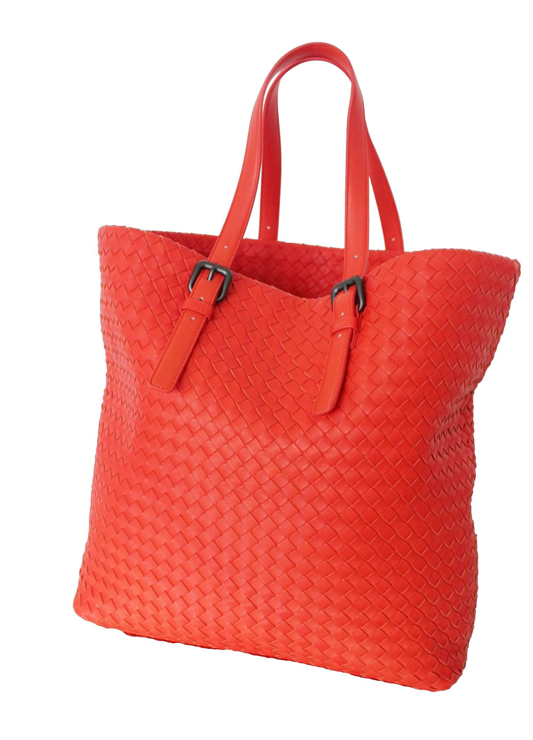 JUST GORGEOUS!
BRAND NEW BOTTEGA VENETA INTRECCIATO NAPA TOTE SHOULDER BAG
IN THE SO HARD TO FIND ORANGE RED COLOR 
SOLD OUT EVERYWHERE


DETAILS: 

A BOTTEGA VENETA signature piece that will last you for many years
Beautiful orange red color
Huge