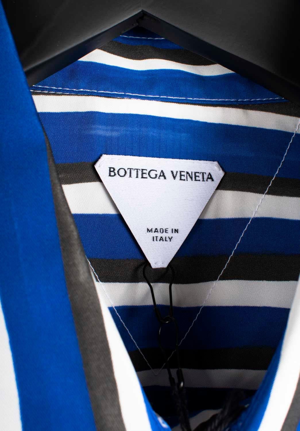 Neu Bottega Veneta gestreiftes übergroßes Boxy Herrenhemd Größe IT48-Large, S1512 im Angebot 3