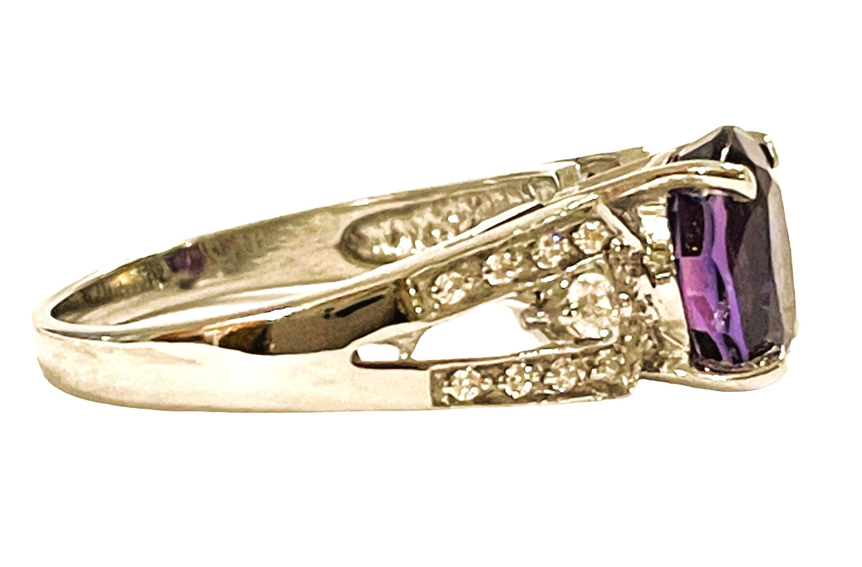 New Brazilian 1.80 Ct Blue Purple Amethyst & Sapphire Sterling Ring In New Condition For Sale In Eagan, MN