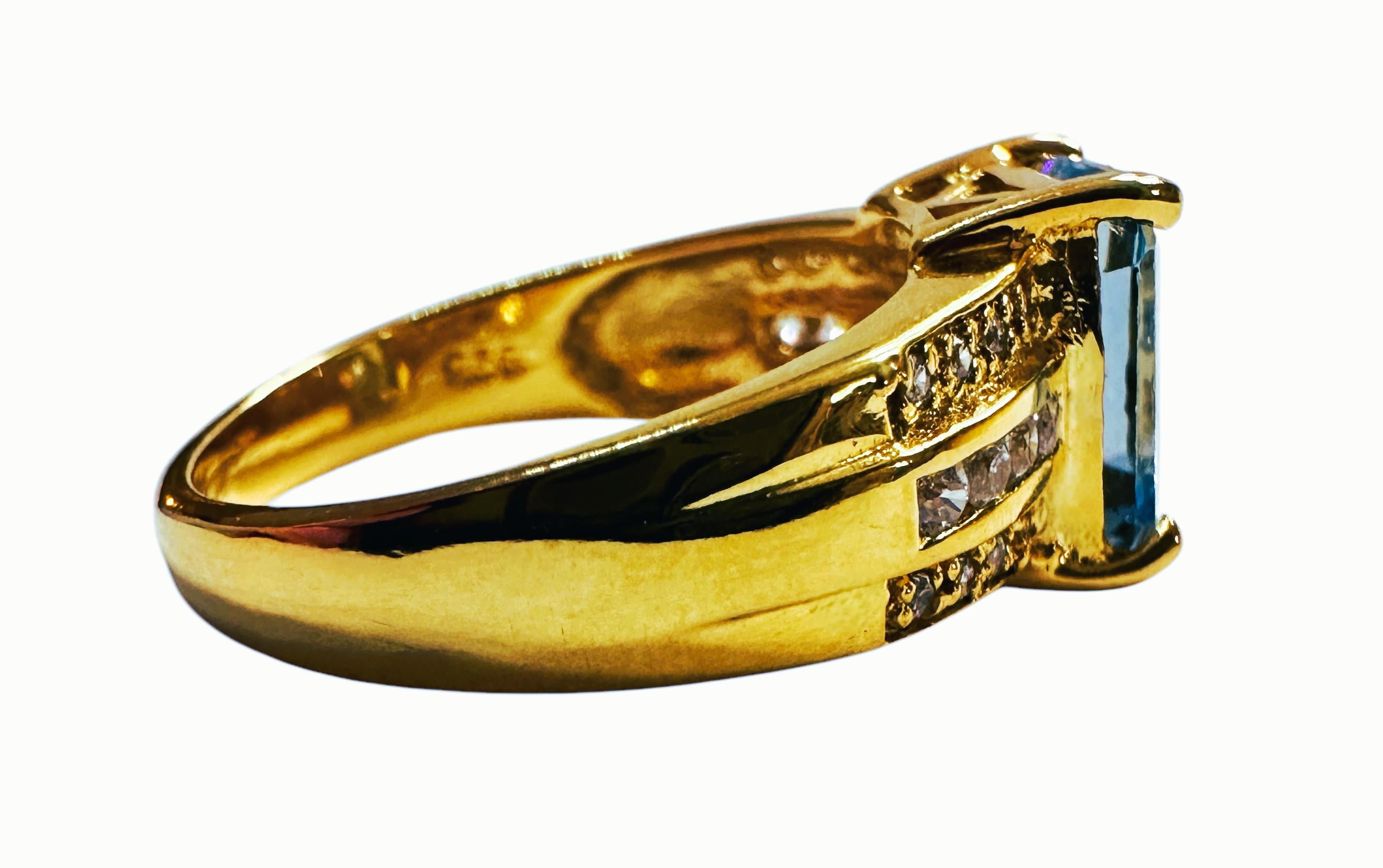 Pear Cut New Brazilian 3.02 ct Sea Blue Aquamarine & Sapphire YGold Plated Sterling Ring For Sale
