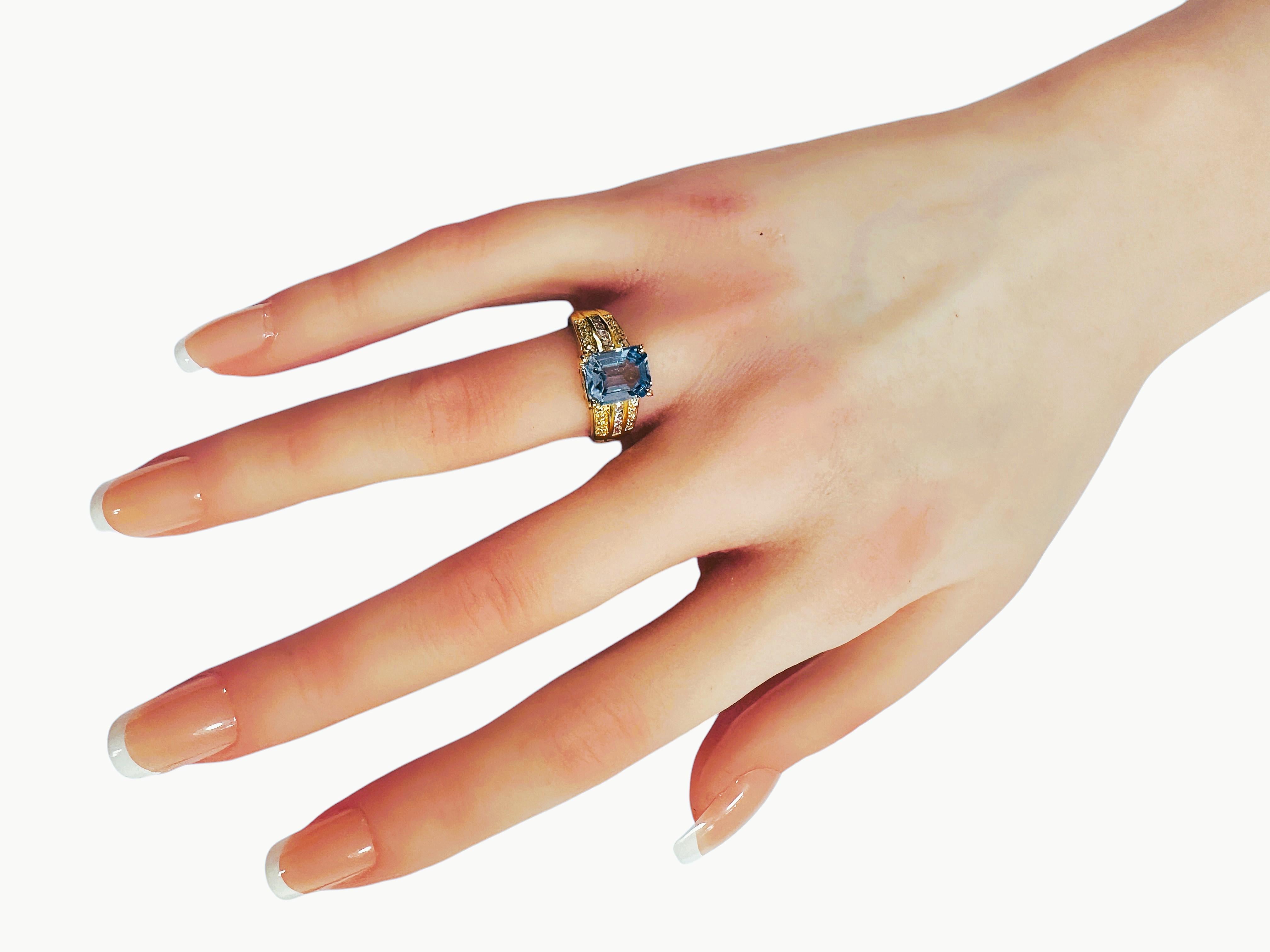 New Brazilian 3.02 ct Sea Blue Aquamarine & Sapphire YGold Plated Sterling Ring In New Condition For Sale In Eagan, MN