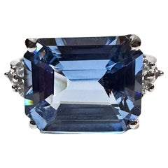 Neuer brasilianischer 6.3 Babyblauer Aquamarin im Smaragdschliff Sterling-Ring