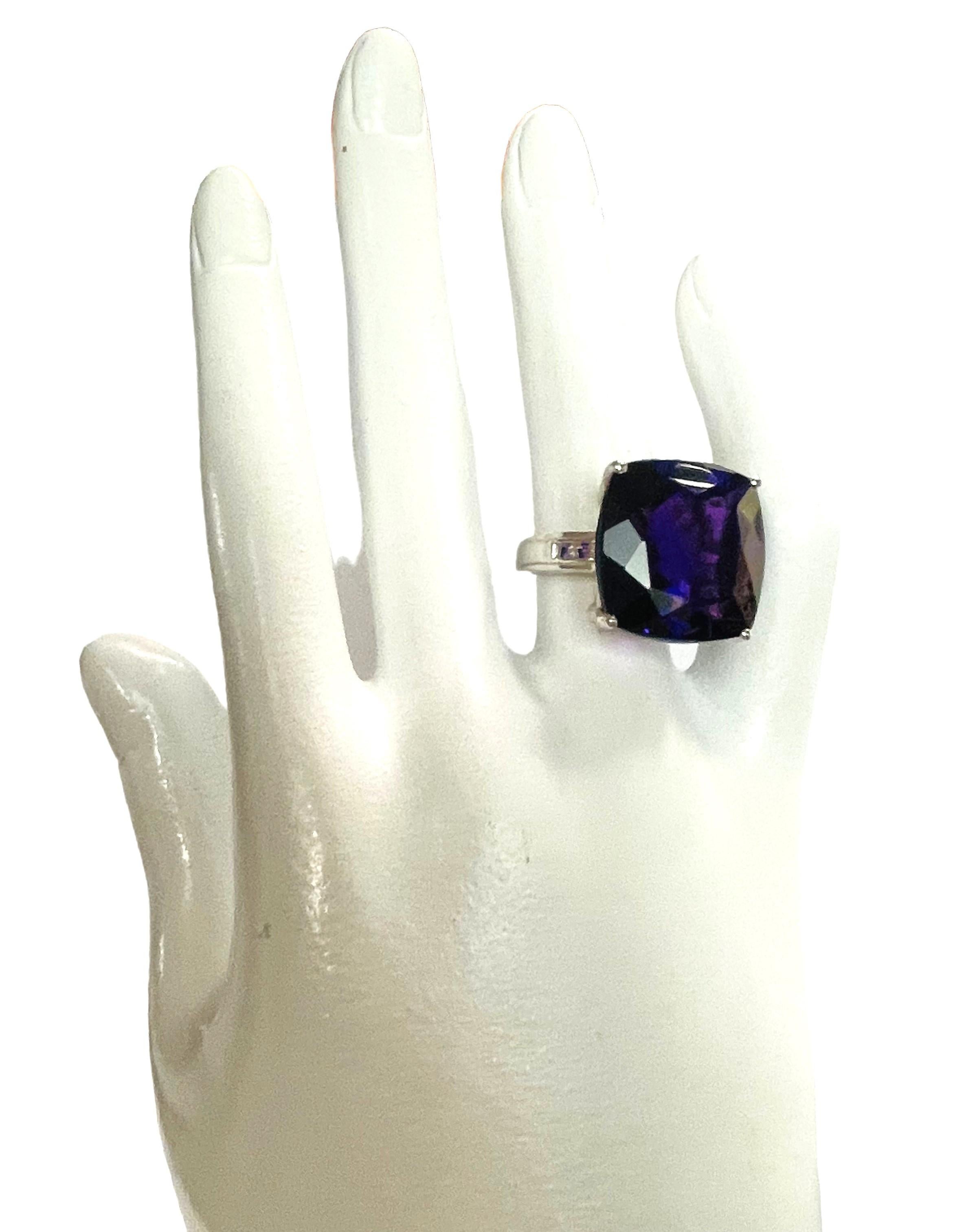 New Brazilian Color Changing Purple Blue 22.8 Ct Amethyst Sterling Ring 2