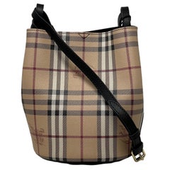 NEU Burberry Beige/Schwarz Haymarket Check Leder Bucket Crossbody Tasche