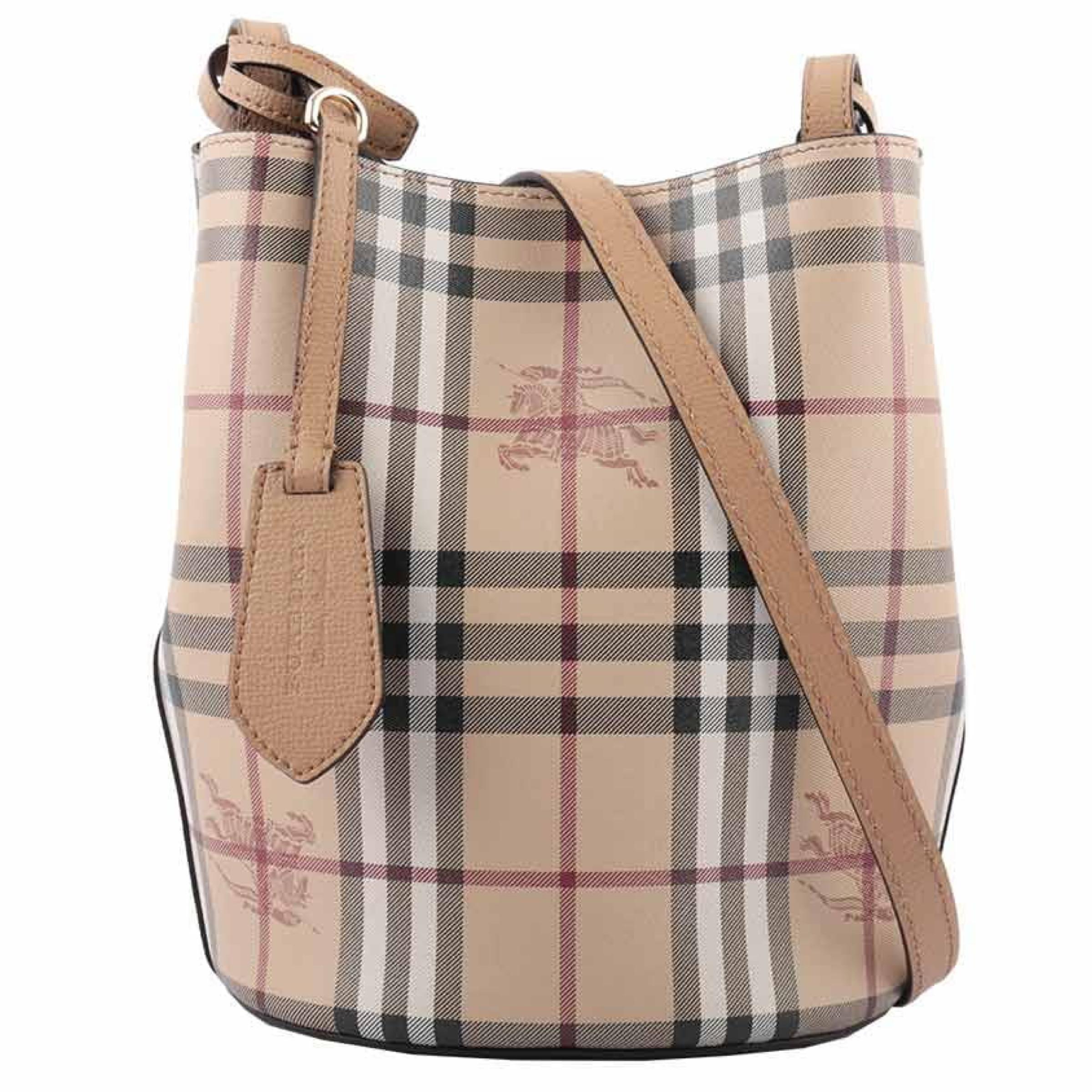 New Burberry Beige/Brown Haymarket Check Leather Bucket Crossbody Bag

Authenticity Guaranteed

DETAILS
Brand: Burberry
Condition: Brand new
Gender: Women
Category: Crossbody bag
Color: Beige/brown
Material: Leather
Check pattern details
Gold-tone