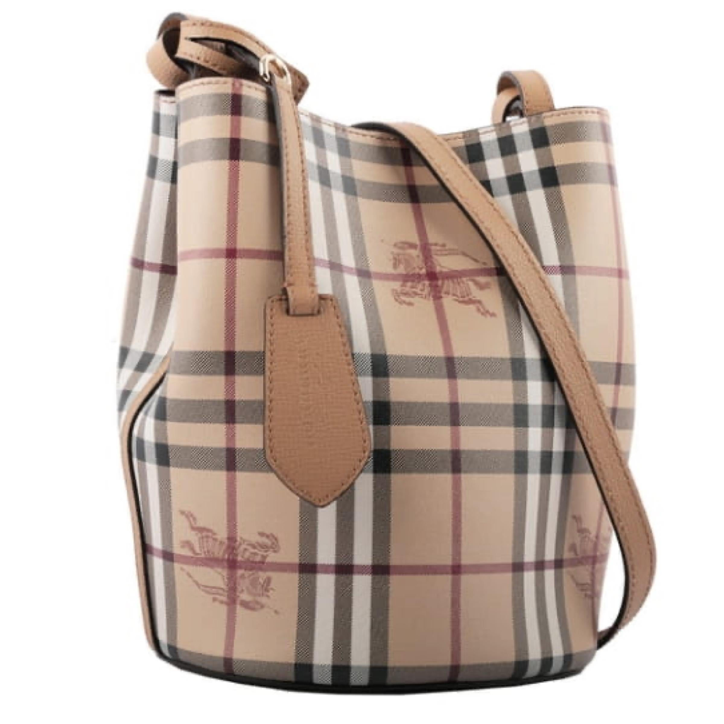 NEW Burberry Beige/Brown Haymarket Check Leather Bucket Crossbody Bag For Sale 3
