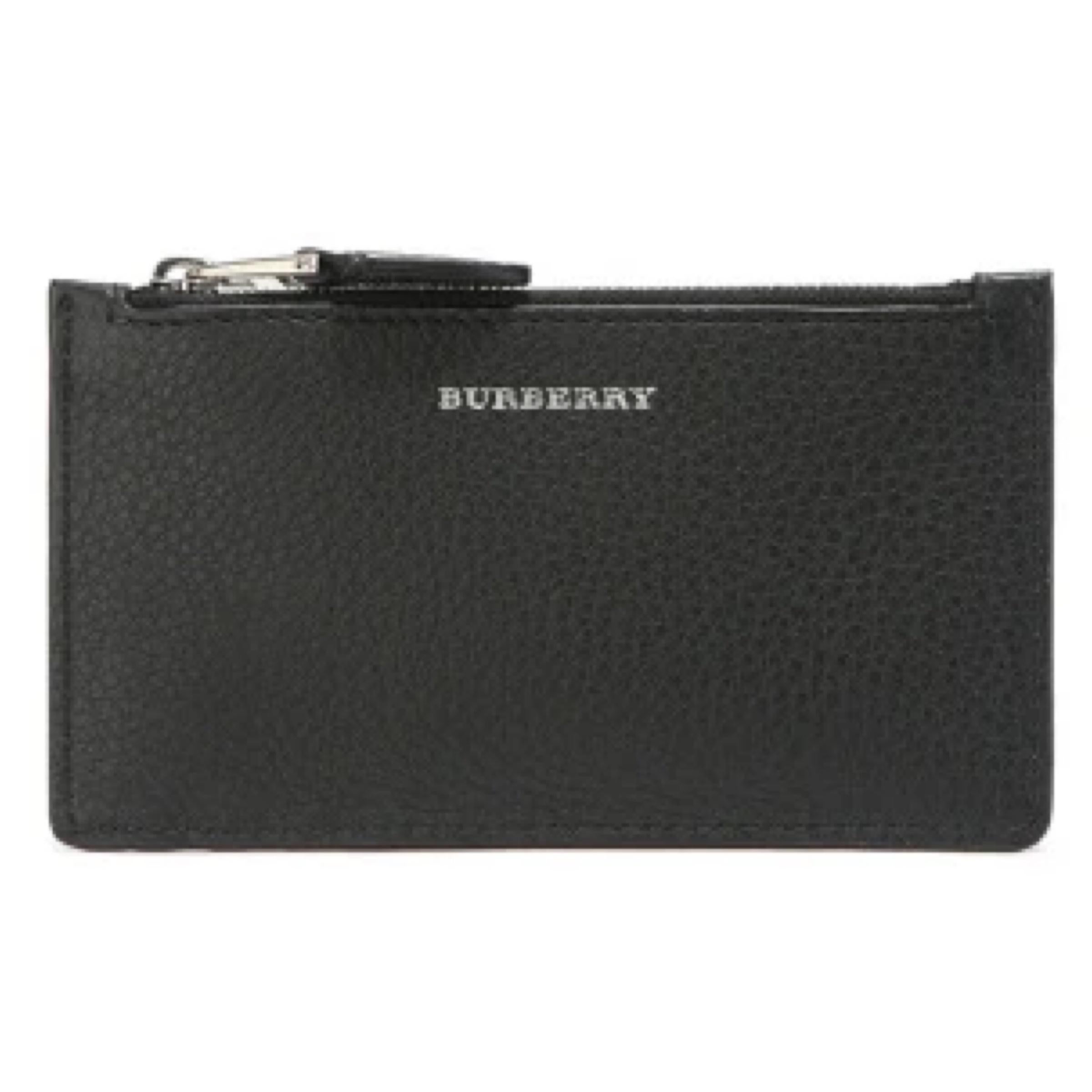New Burberry Black Two-tone Zip Leather Card Holder Wallet

Authenticity Guaranteed

DETAILS
Brand: Burberry
Condition: Brand New
Color: Black/Green
Gender: Unisex
Material: Leather
1 zip main compartment
4 card slots
Embossed Burberry