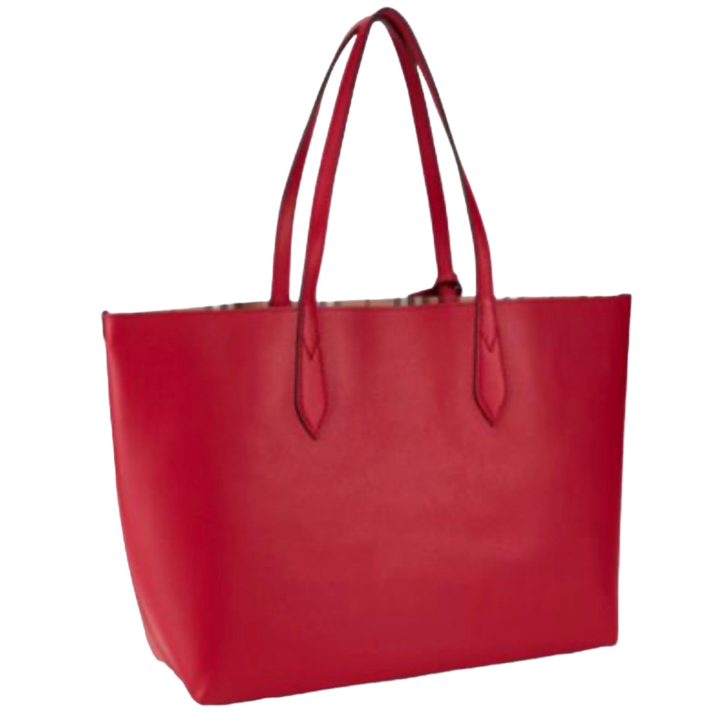 NEW Burberry Red Haymarket Check Reversible Leather Tote Shoulder Bag For Sale 7